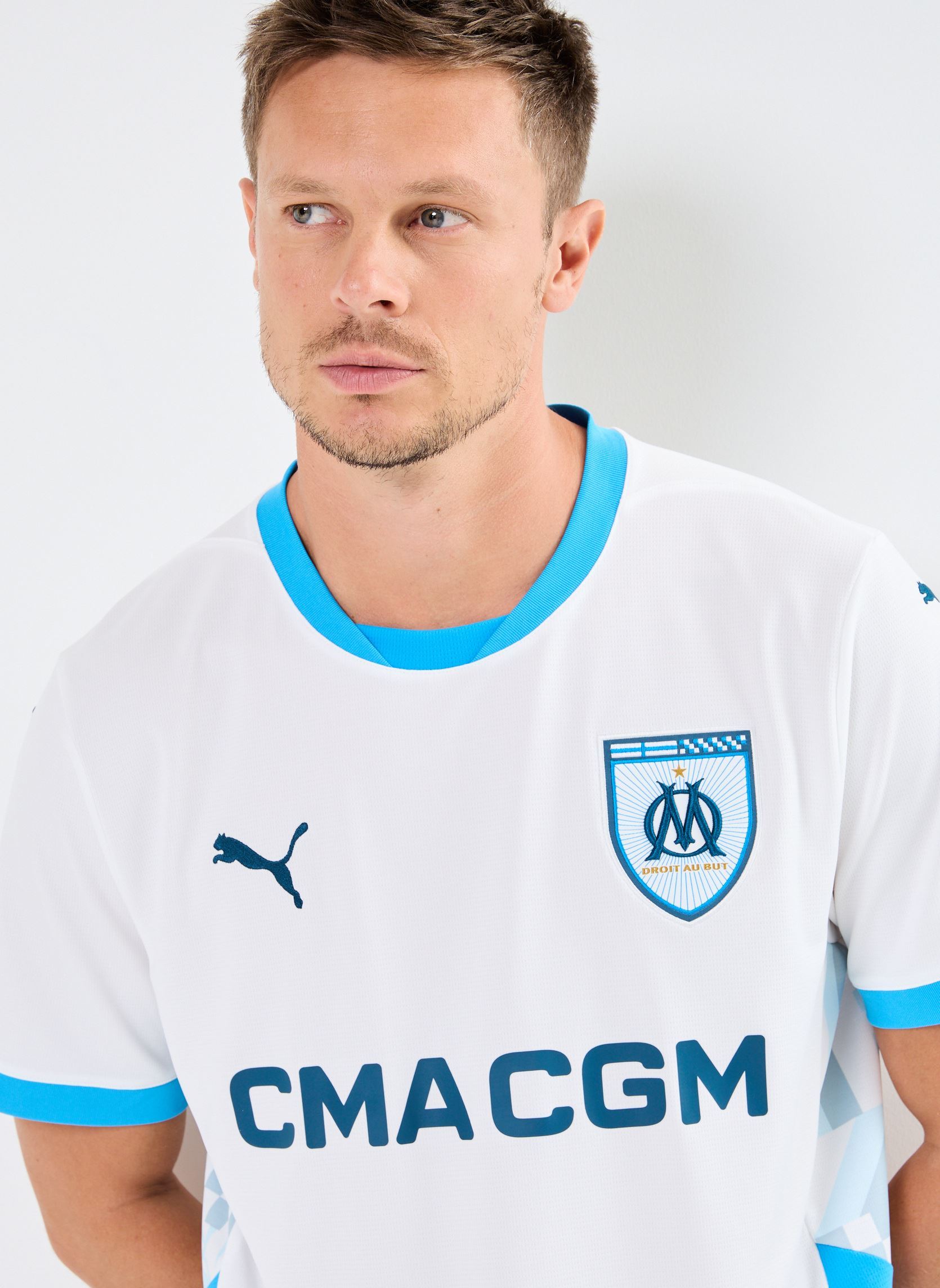 Tee-shirts manches courtes Maillot de foot Olympique de Marseille r homme blanc Puma Tee-shirts manches courtes Maillot de foot Olympique de Marseille r homme blanc PUMA White-Bleu Azur