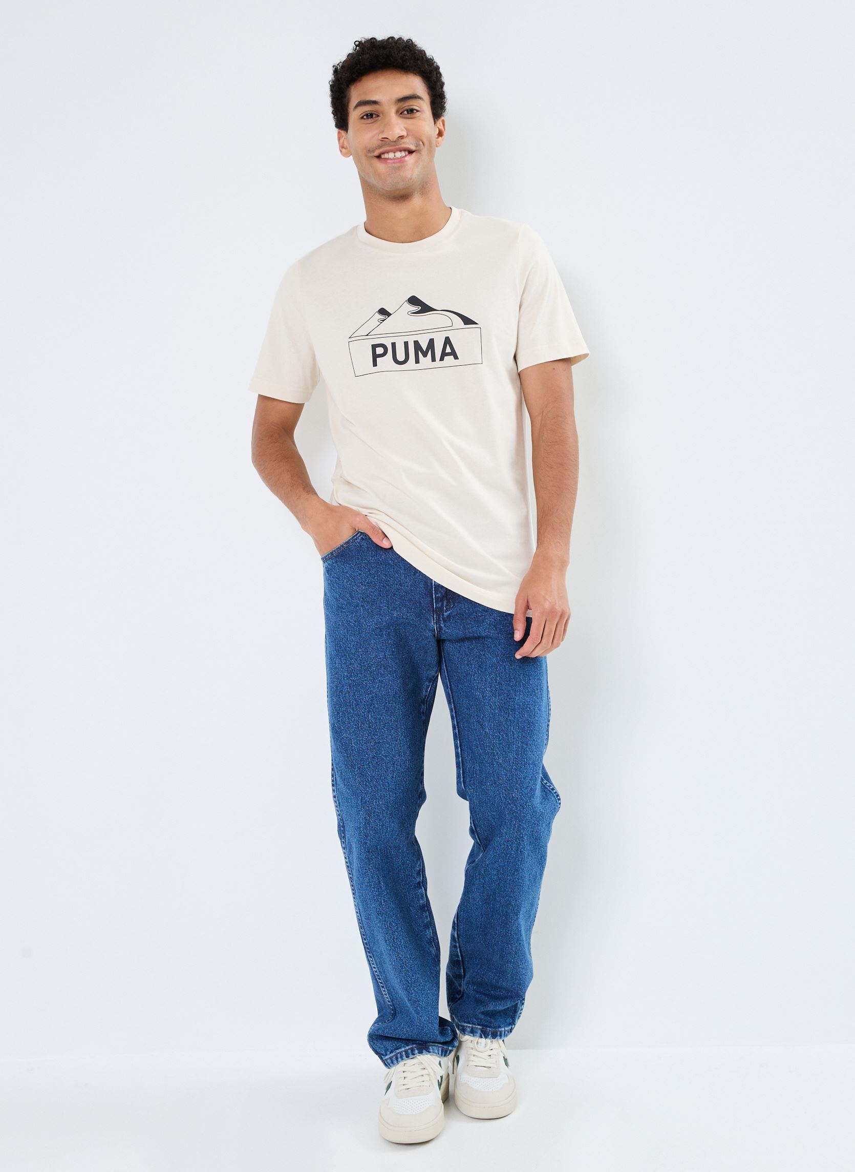 T-shirt a maniche corte M OPENROAD GRAF TEE uomo beige Puma T-shirt a maniche corte M OPENROAD GRAF TEE uomo beige Alpine Snow