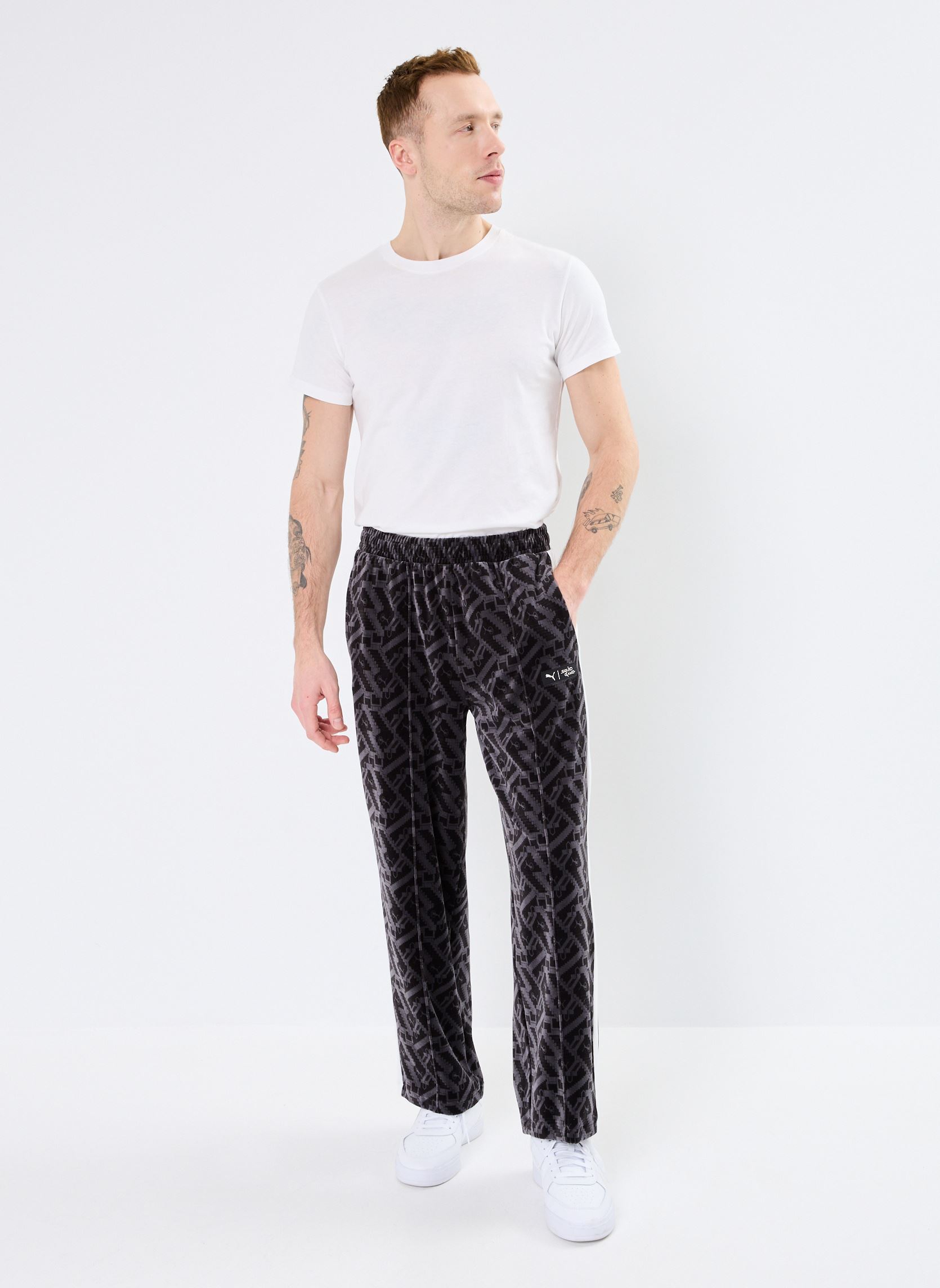 Joggings PUMA X SQUID GAME PANT.BLK homme noir Puma Joggings PUMA X SQUID GAME PANT.BLK homme noir Puma Black
