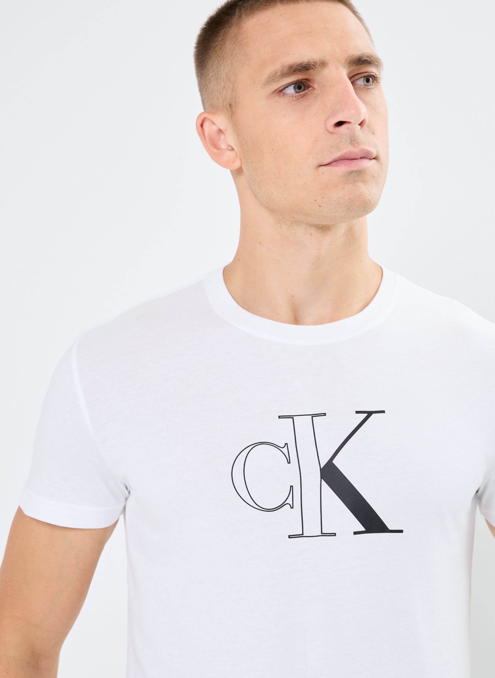 T-shirts met korte mouwen Outline Monologo Tee J30J325678 heren wit Calvin Klein Jeans T-shirts met korte mouwen Outline Monologo Tee J30J325678 heren wit BRIGHT WHITE