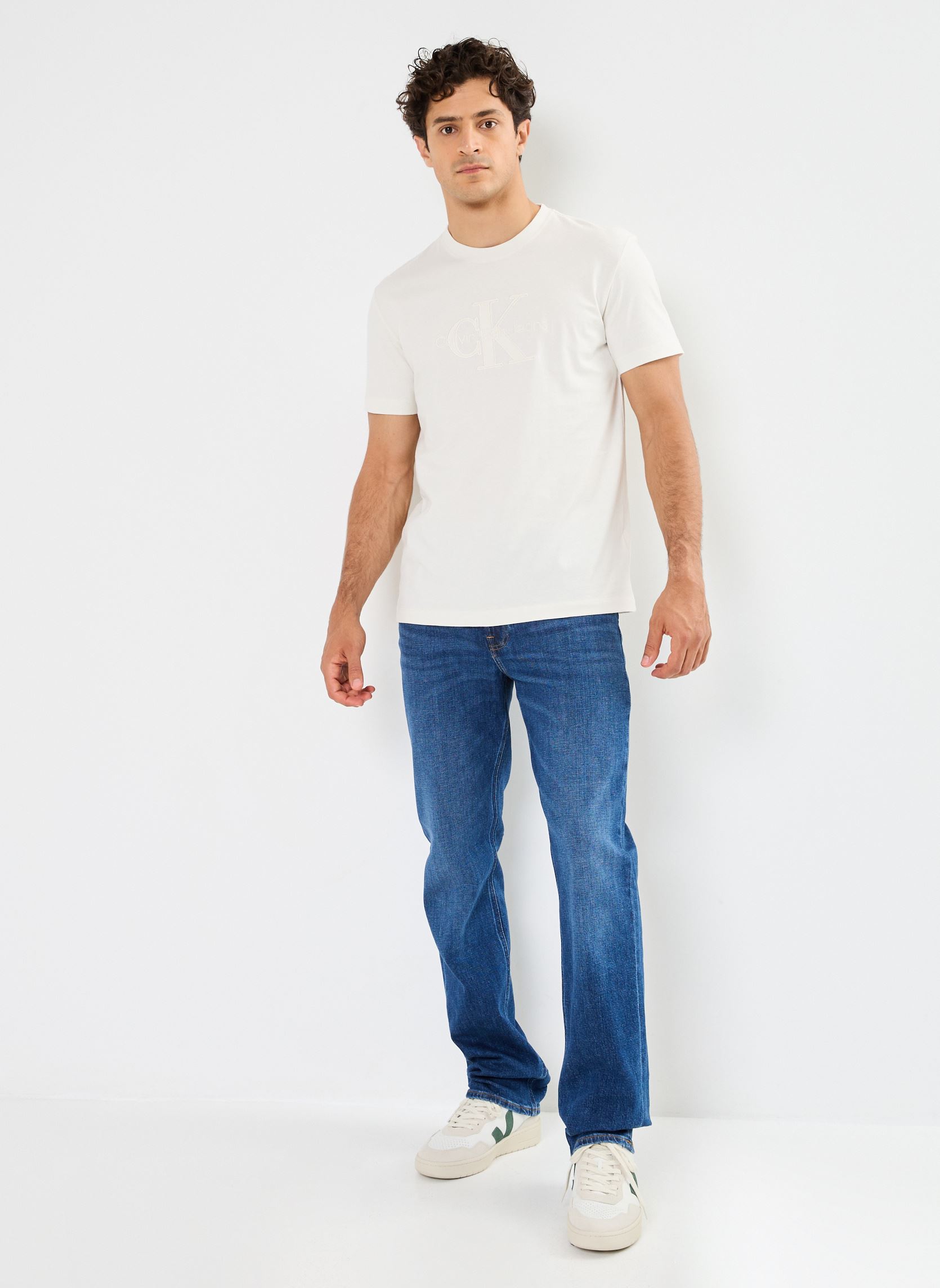 Tee-shirts manches courtes Monologo Applique Te J30J325916 homme blanc Calvin Klein Jeans Tee-shirts manches courtes Monologo Applique Te J30J325916 homme blanc IVORY