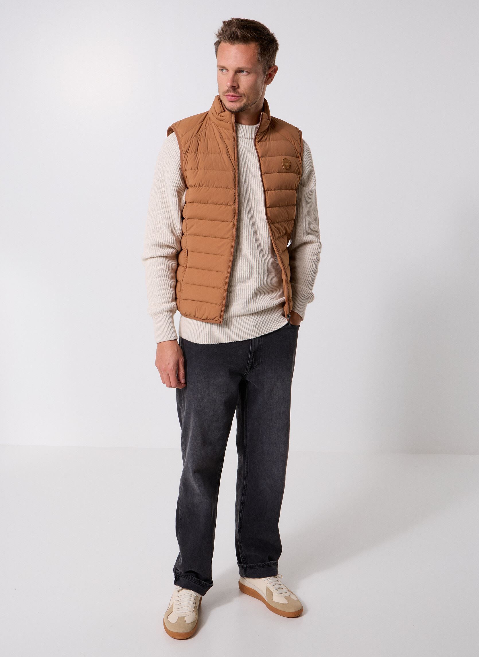 Doudounes sans manches Arafo homme marron JOTT Doudounes sans manches Arafo homme marron BROWN SUGAR