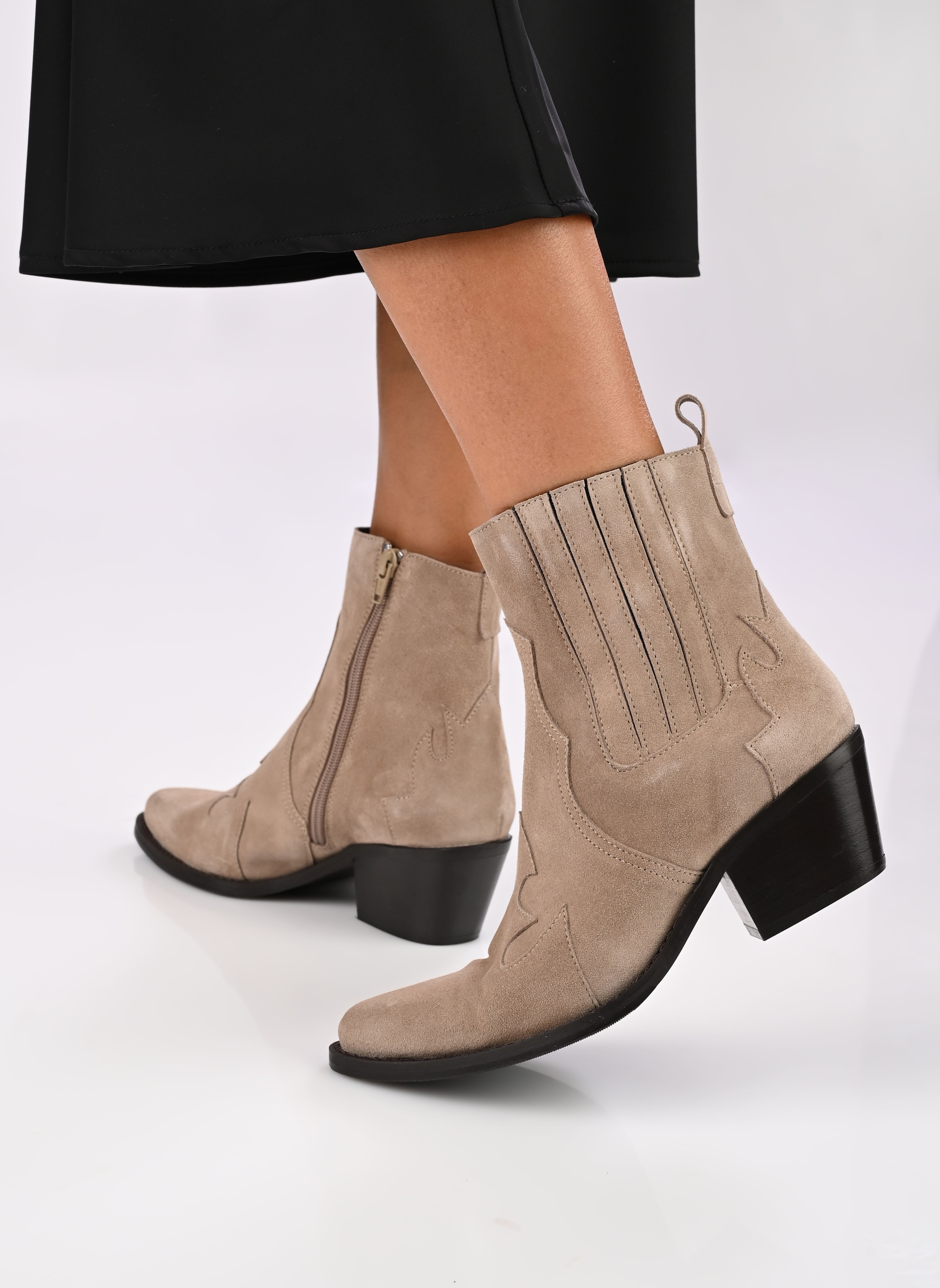 Botines tipo vaquero Maxime mujer beige Georgia Rose Botines tipo vaquero Maxime mujer beige Beige