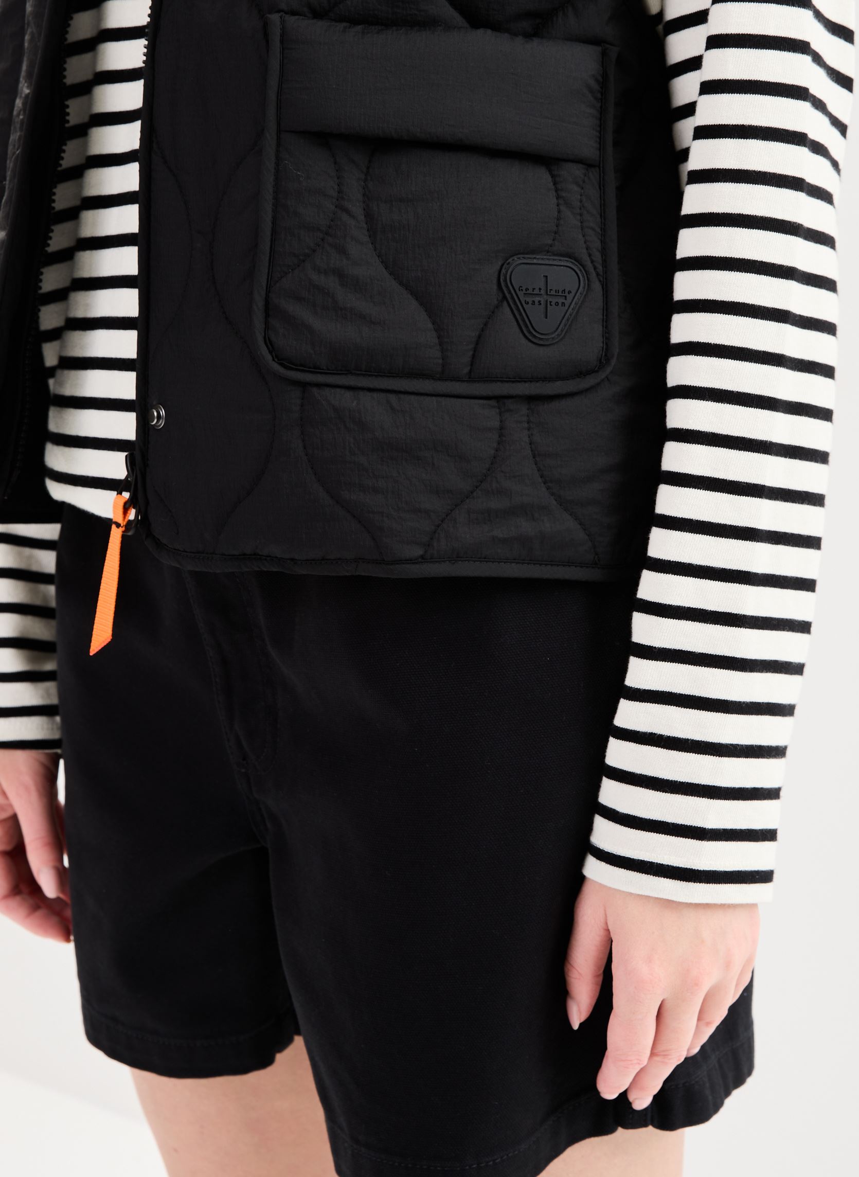 Doudounes sans manches Iris femme noir Gertrude Doudounes sans manches Iris femme noir BLACK