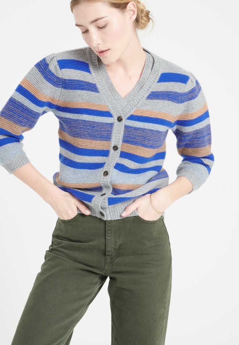 Gilets Cardigan col V manches 3/4 femme en cachemire 6 fils - MIA 11 femme multicolore Studio Cashmere8 Gilets Cardigan col V manches 3/4 femme en cachemire 6 fils - MIA 11 femme multicolore Multicouleur
