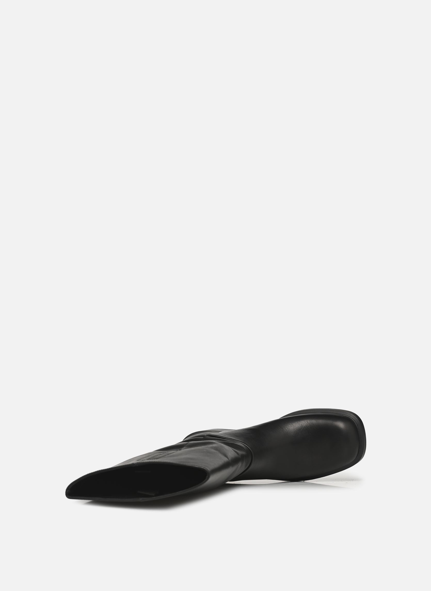 Laarzen DANIELLA 5820-001 dames zwart Vagabond Shoemakers Laarzen DANIELLA 5820-001 dames zwart BLACK