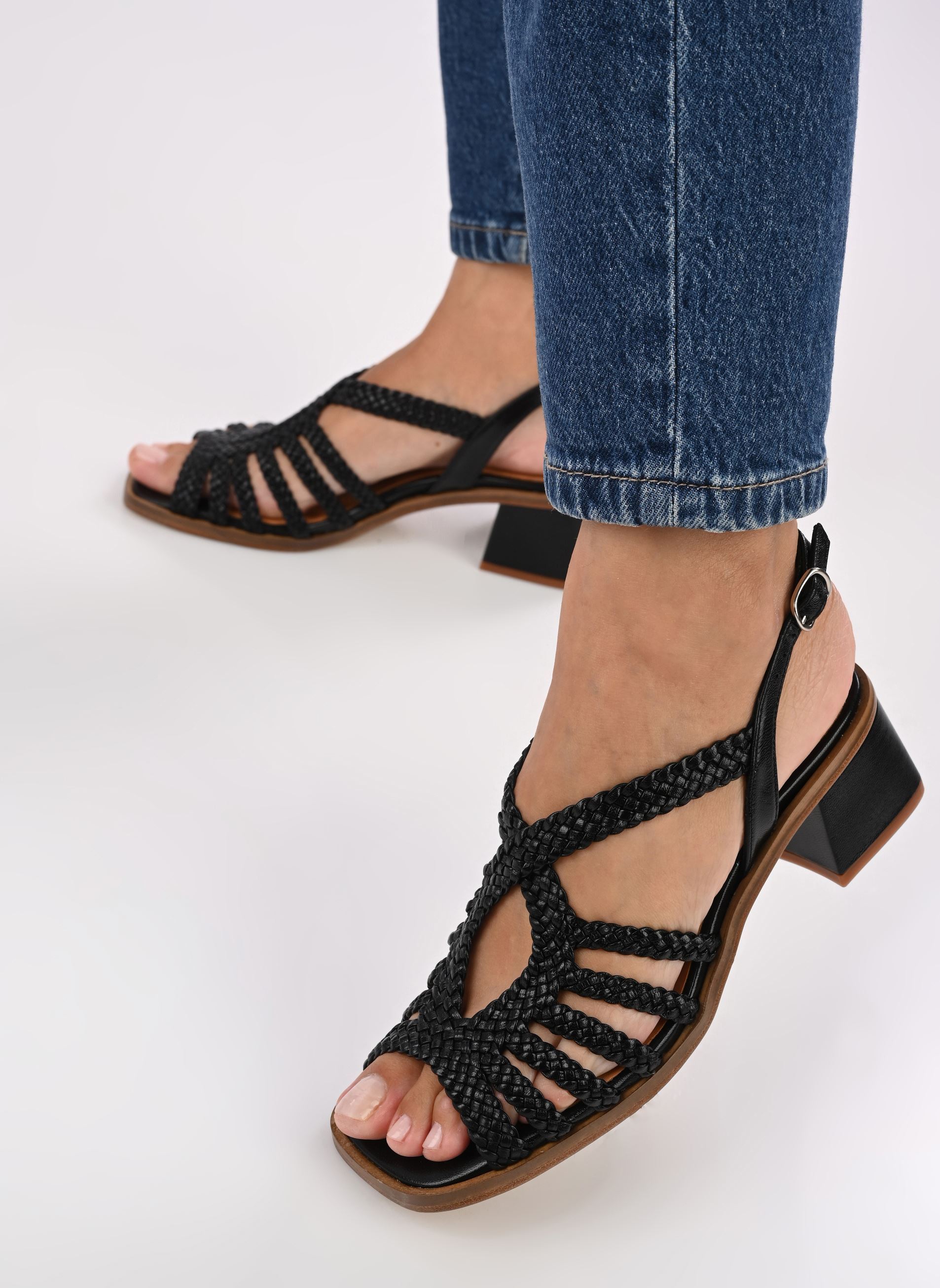 Sandalen RACO SQUARE MEDIUM damen schwarz Naguisa Sandalen RACO SQUARE MEDIUM damen schwarz BLACK