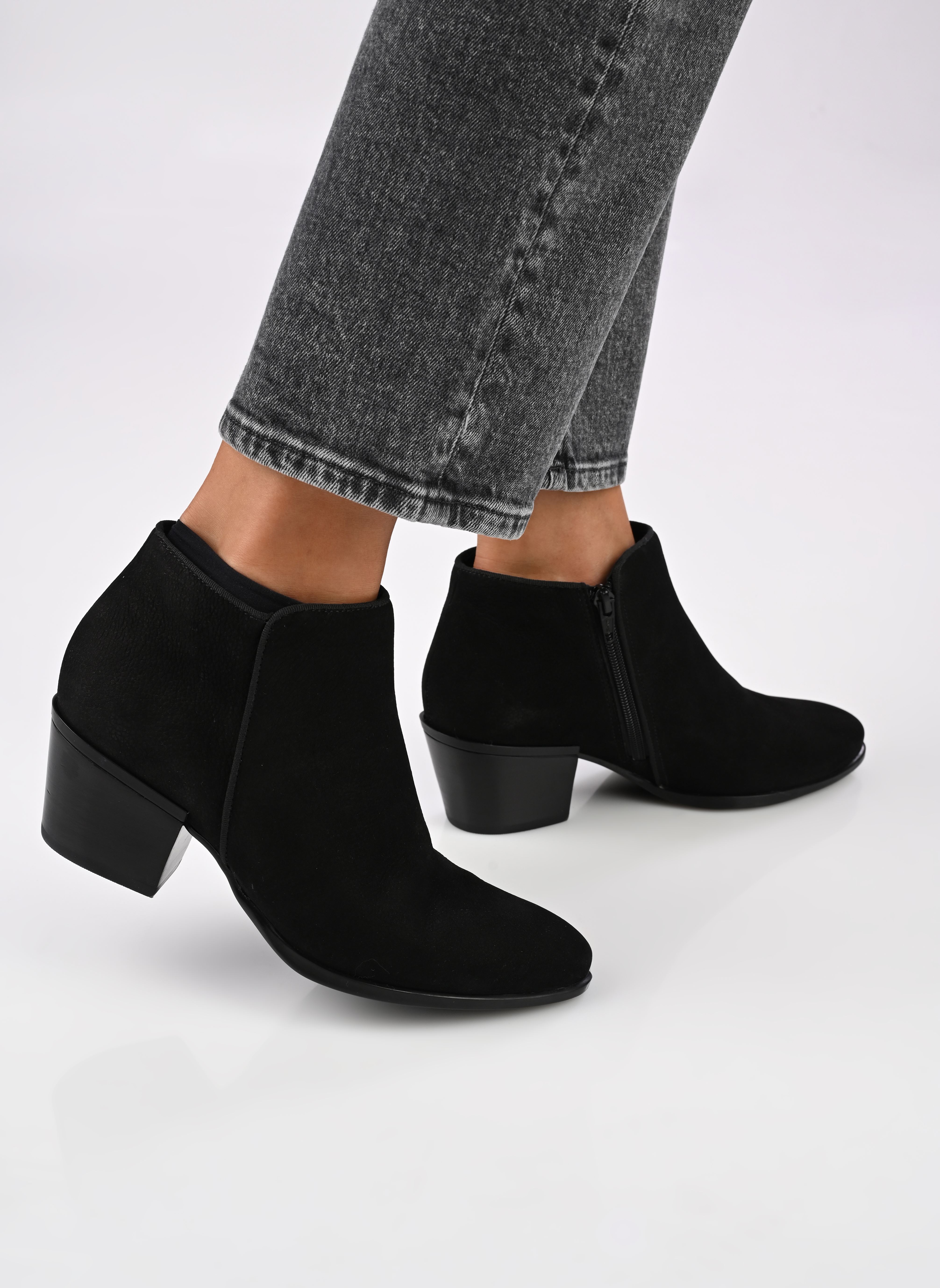 Bottines et boots Glop femme noir Georgia Rose Soft Bottines et boots Glop femme noir Noir