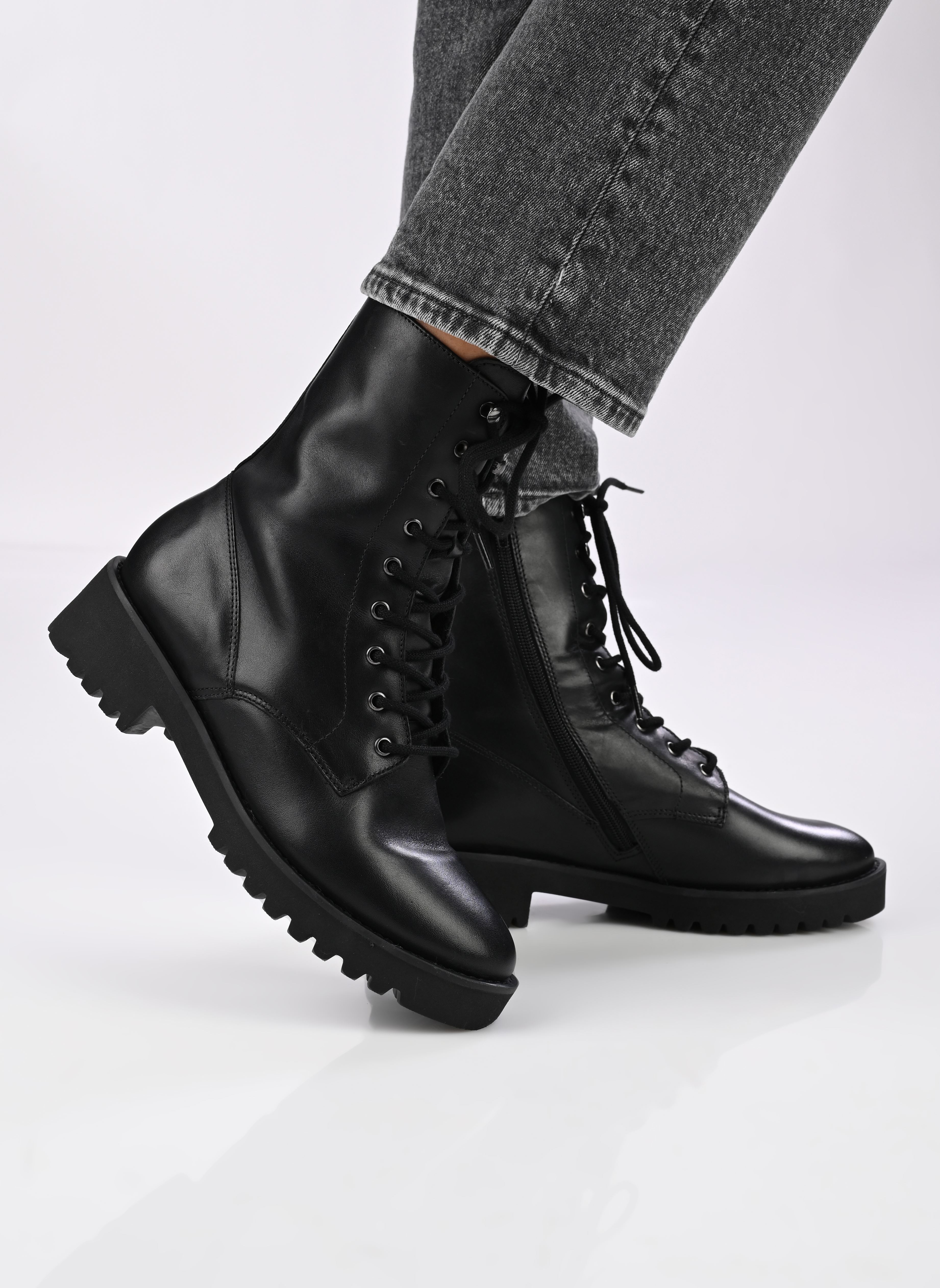 Bottines à lacets Gisele femme noir Georgia Rose Soft Bottines à lacets Gisele femme noir Noir