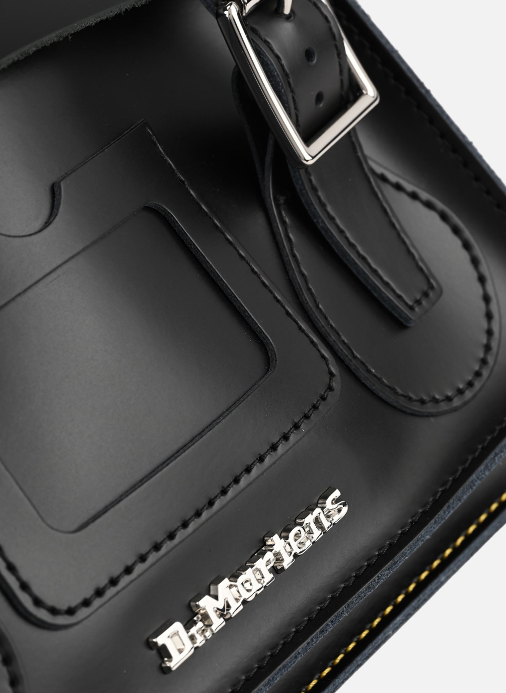 Handtassen 11 zwart Dr. Martens Handtassen 11 zwart Black Kiev & Black Smooth