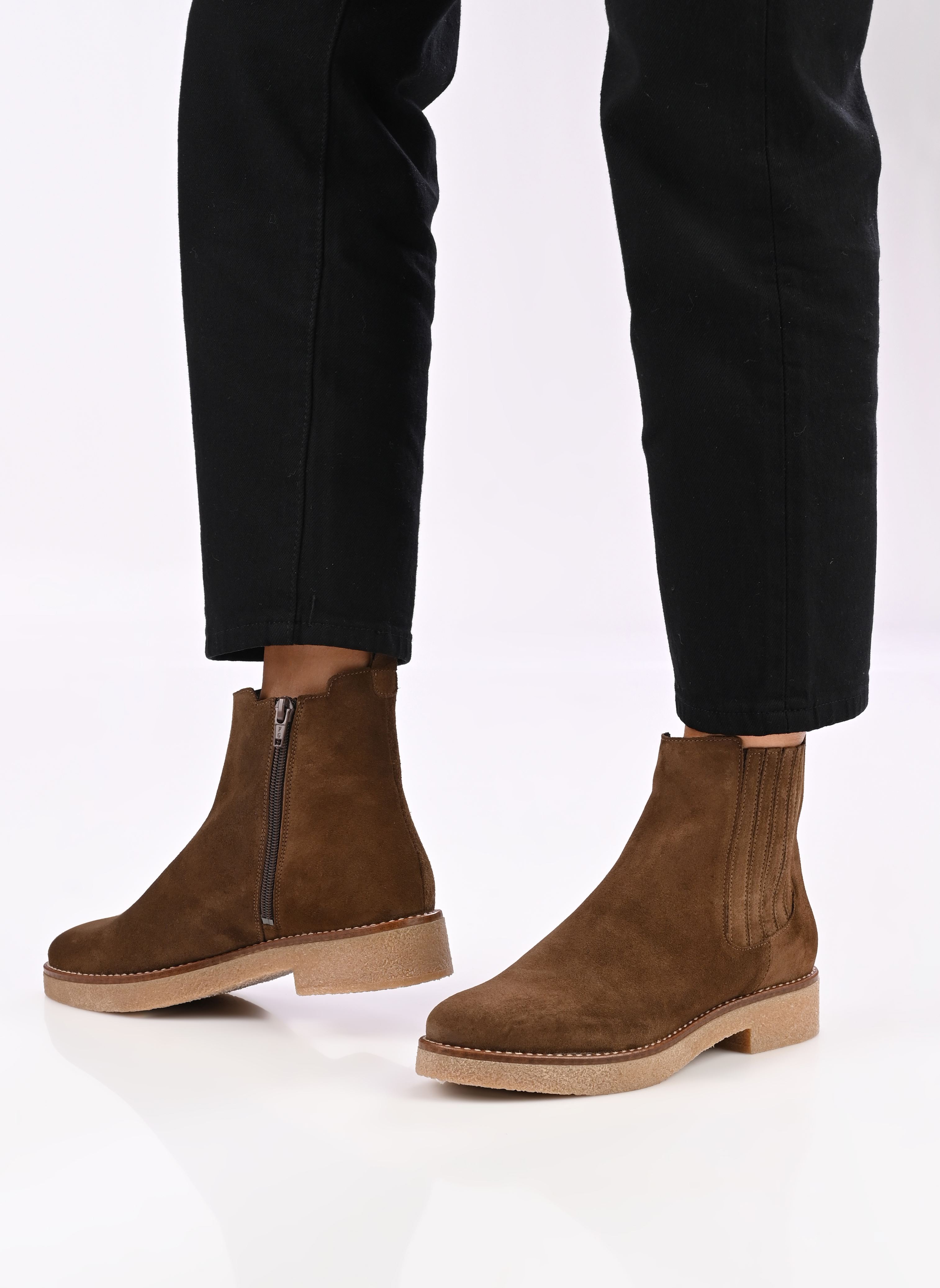 Stiefeletten und Stiefel Cyrano damen mehrfarbig Georgia Rose Stiefeletten und Stiefel Cyrano damen mehrfarbig Cognac