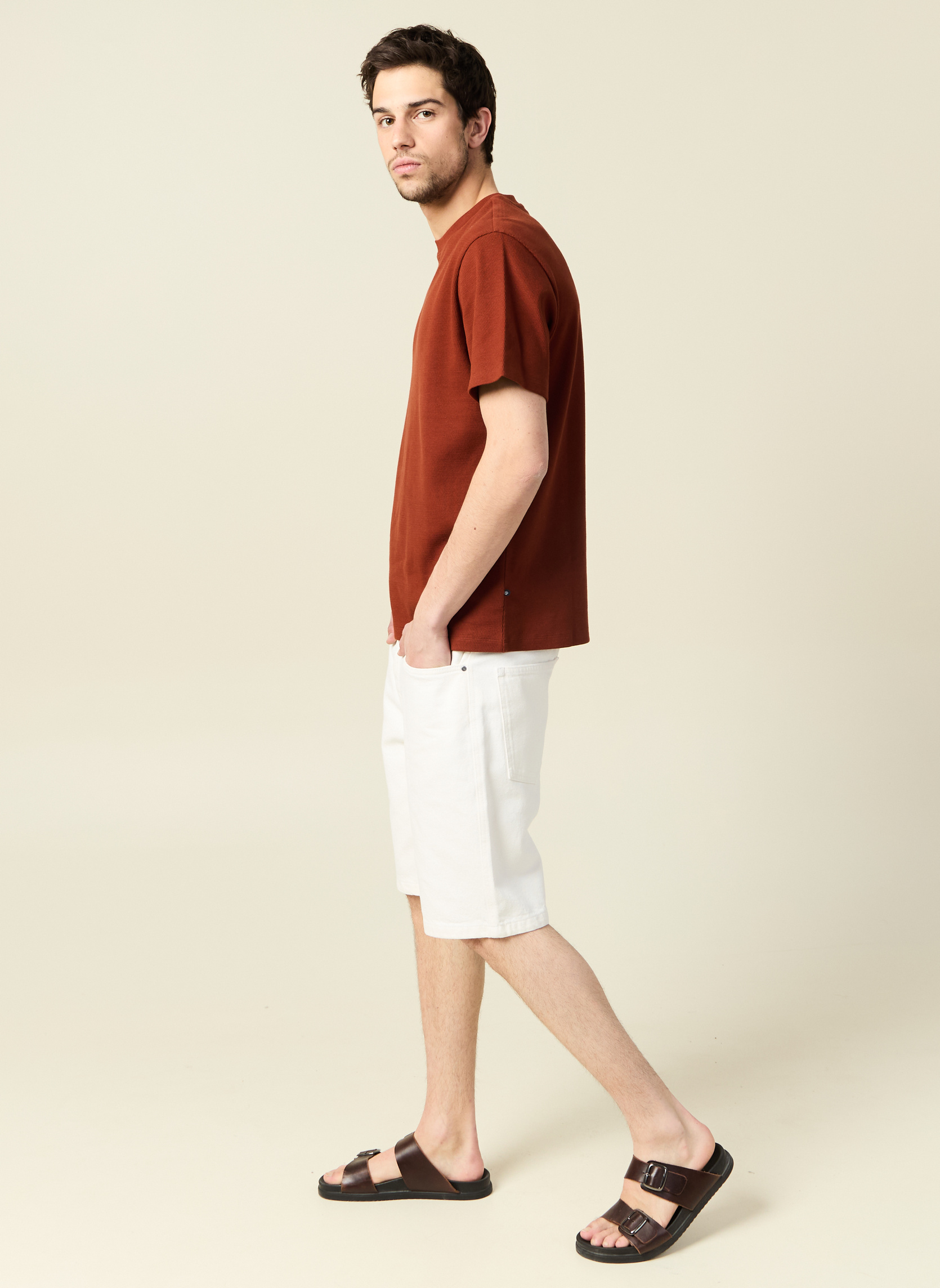 Tee-shirts TEEOFF2H homme marron Bonobo Tee-shirts TEEOFF2H homme marron Marron foncé
