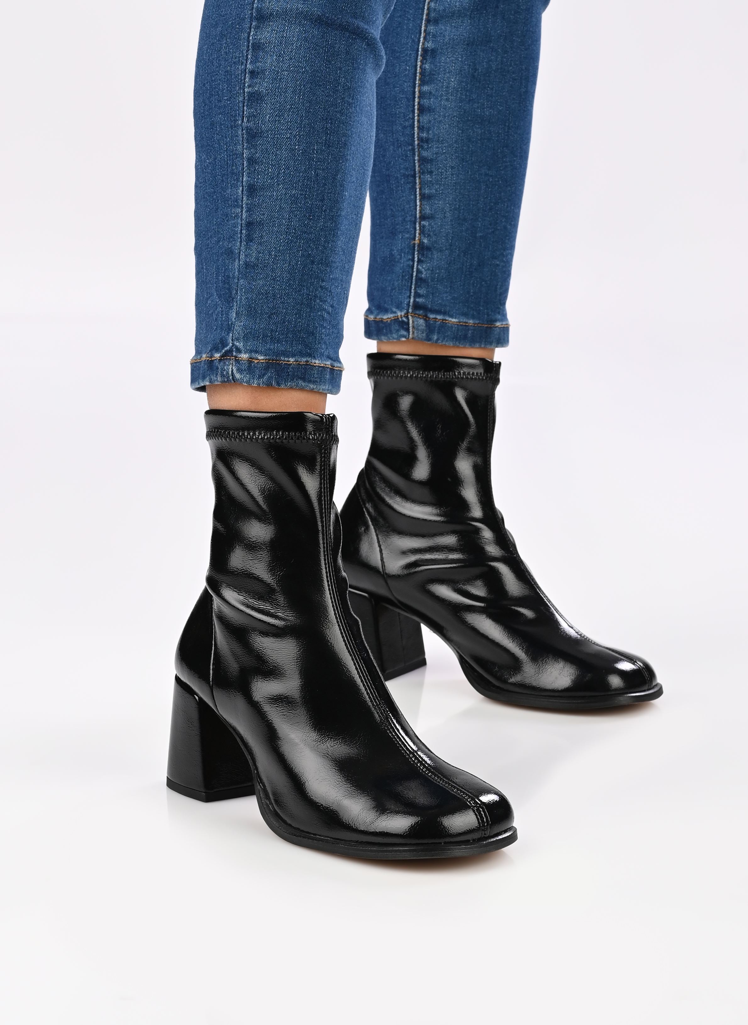 Enkellaarzen en boots Aboris dames zwart Georgia Rose Enkellaarzen en boots Aboris dames zwart Noir