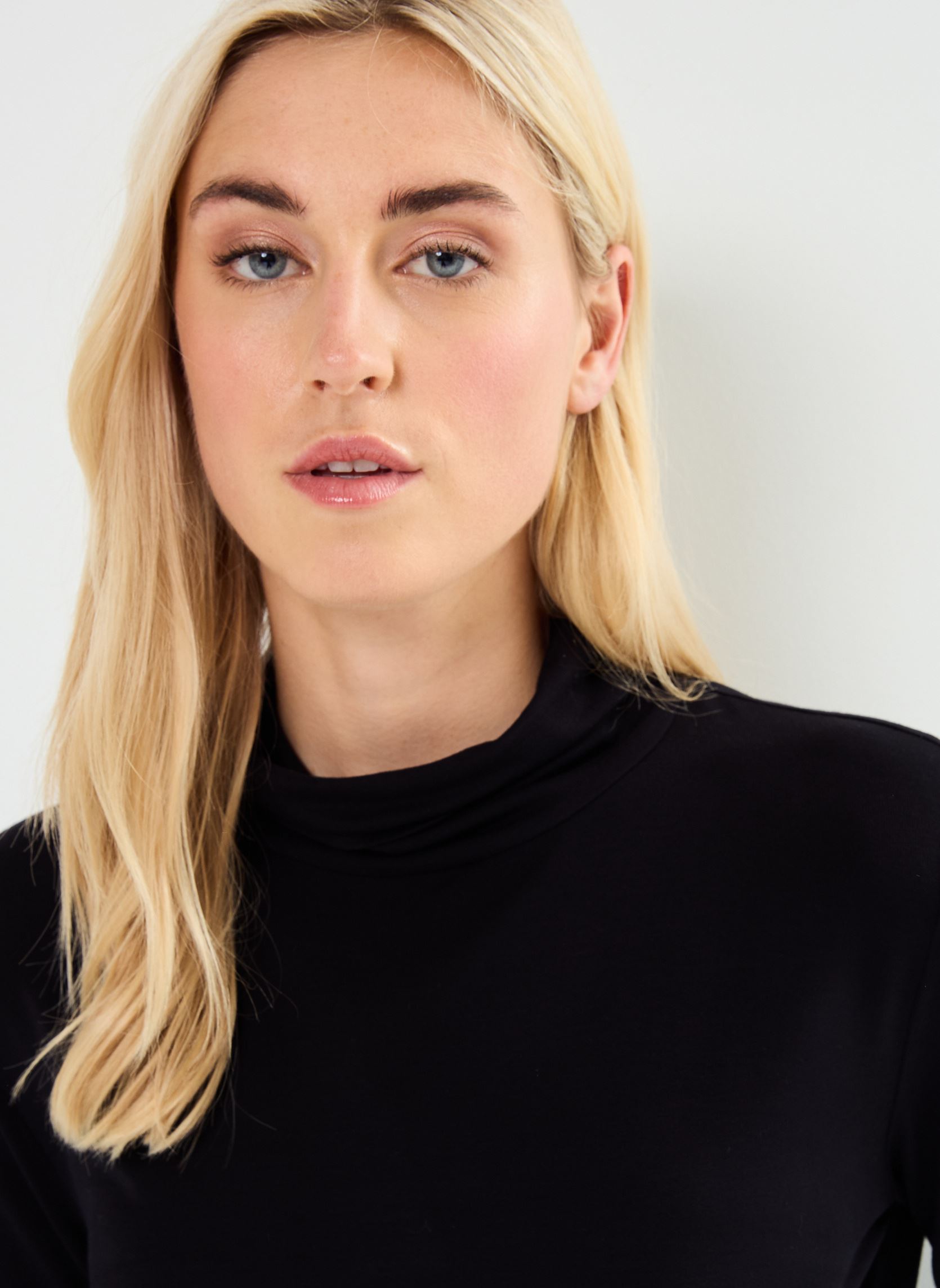 Tee-shirts manches longues TAMARRA femme noir MADE BY Tee-shirts manches longues TAMARRA femme noir NOIR