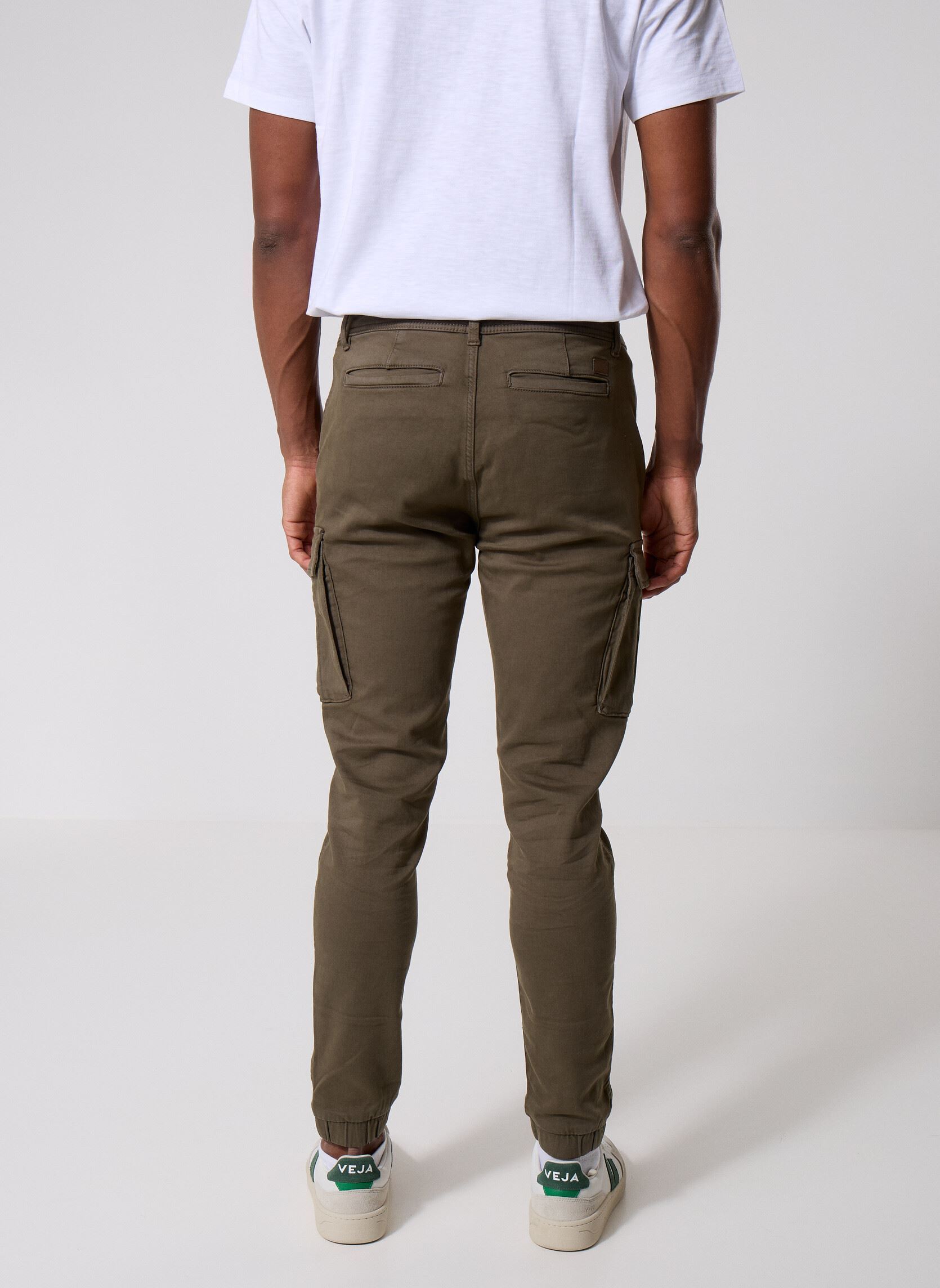 Chino-Hosen PRAVESH cargo herren grün MADE BY Chino-Hosen PRAVESH cargo herren grün grape leaf