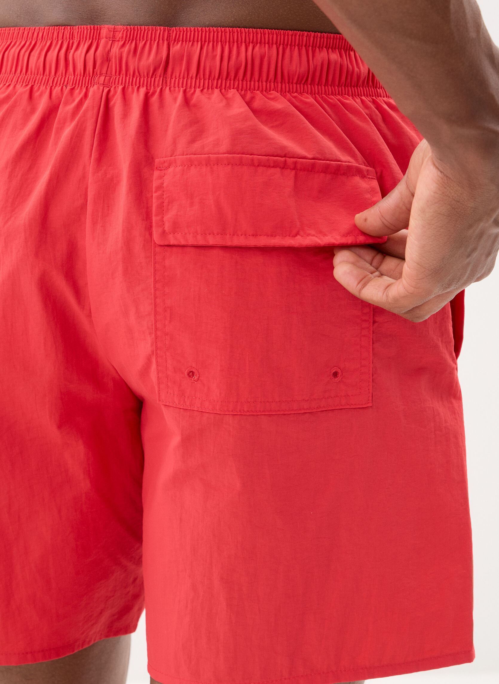 Shorts de bain Plain Swim Short homme bordeaux Lyle & Scott Shorts de bain Plain Swim Short homme bordeaux CHERRY RED