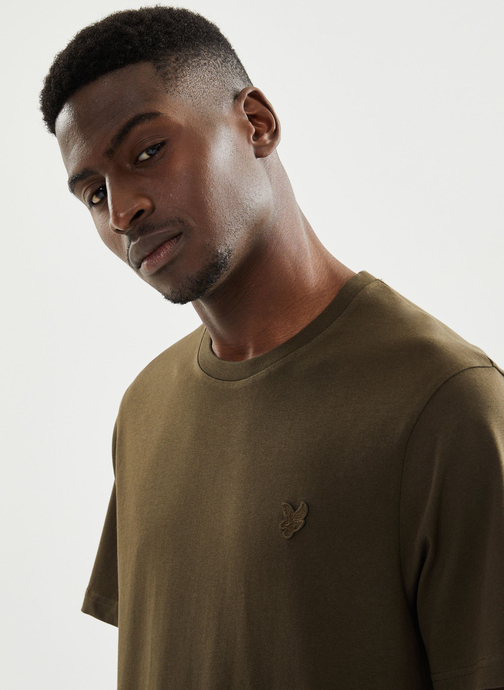 T-shirt a maniche corte Tonal Eagle T-Shirt uomo verde Lyle & Scott T-shirt a maniche corte Tonal Eagle T-Shirt uomo verde W485 OLIVE