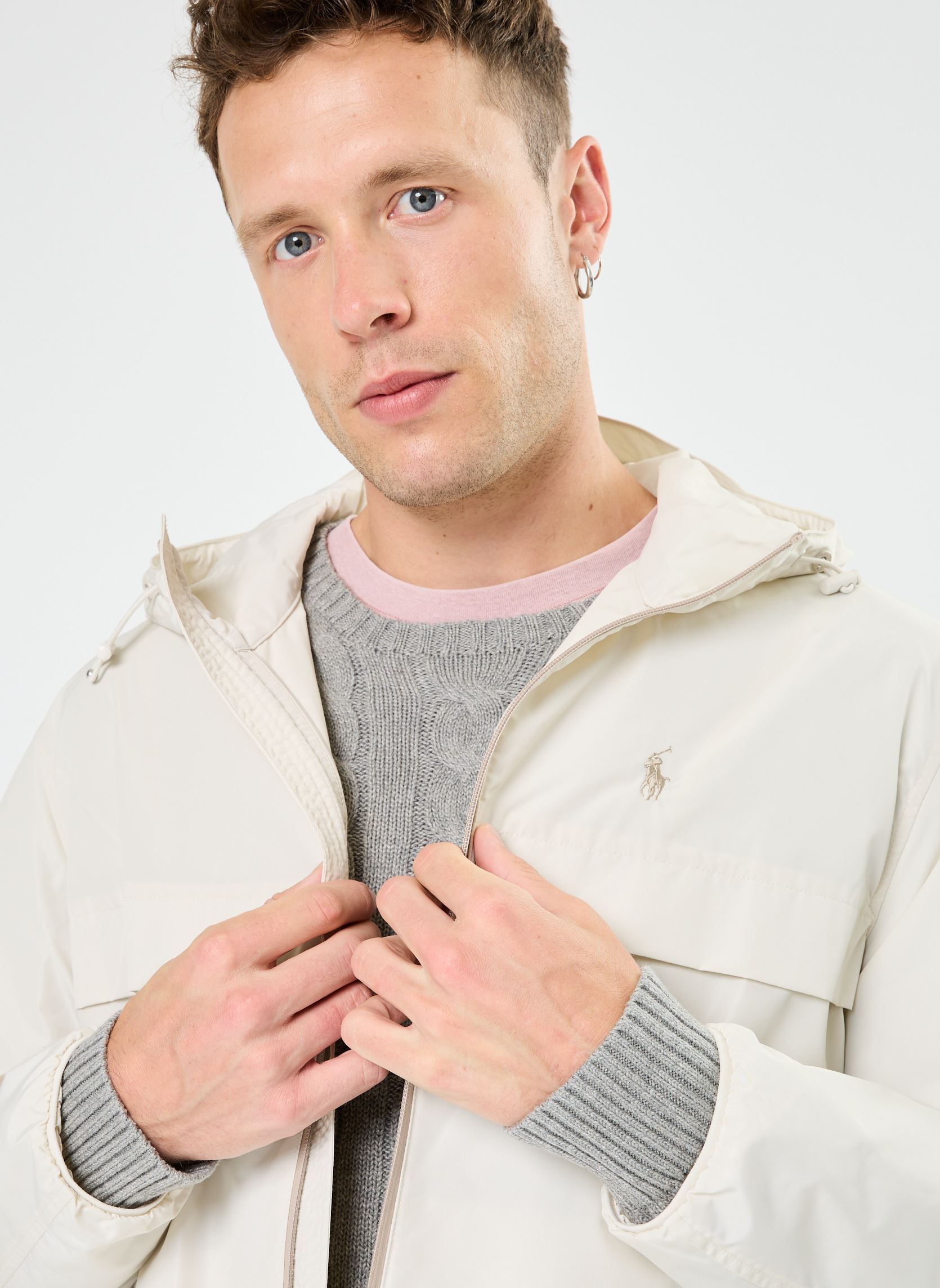 Vestes coupe-vents Veste à capuche entièrement zippée 71094 homme bleu Polo Ralph Lauren Vestes coupe-vents Veste à capuche entièrement zippée 71094 homme bleu NEW STONE