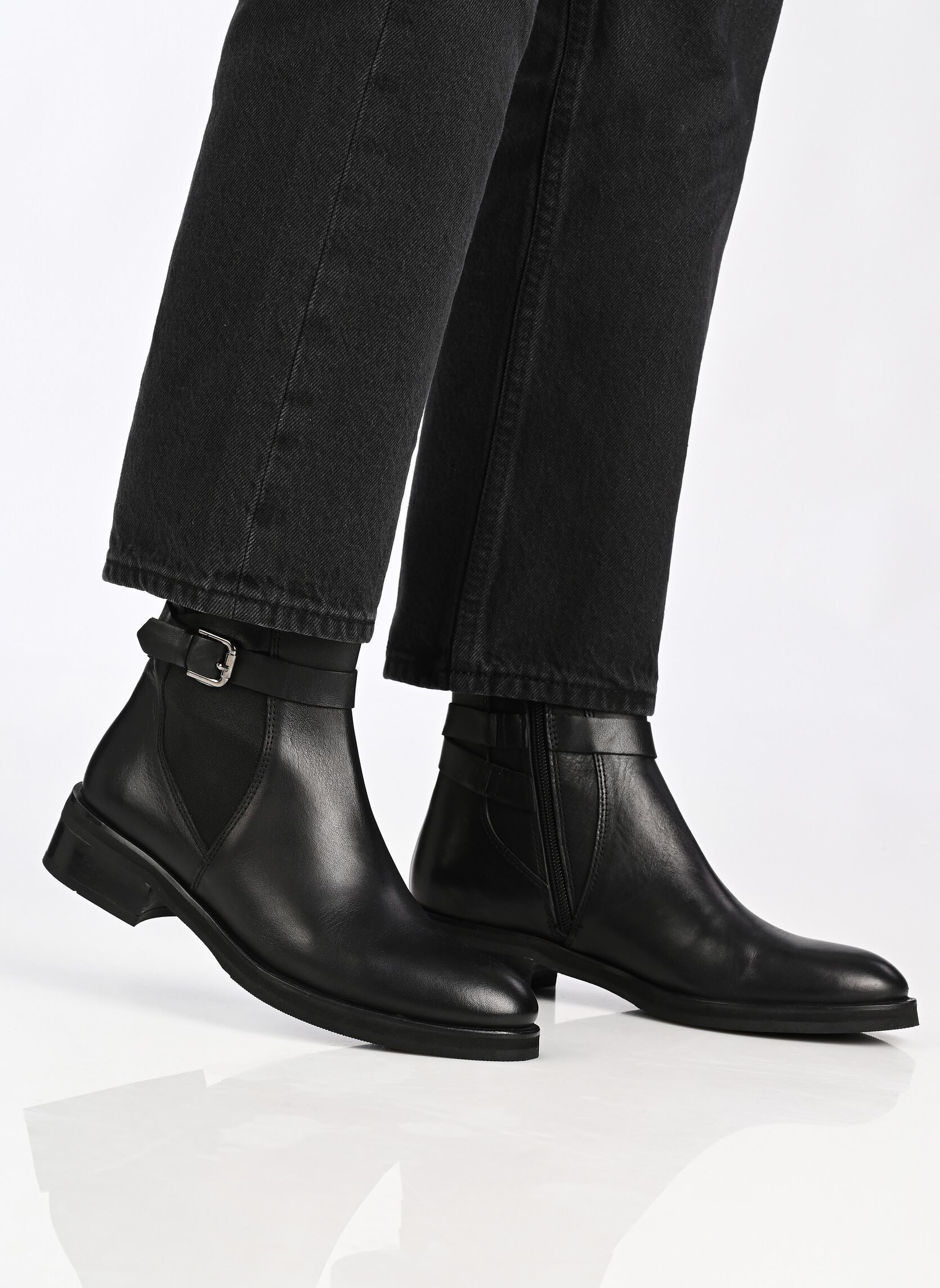 Enkellaarzen en boots Mandragora dames zwart Georgia Rose Enkellaarzen en boots Mandragora dames zwart NOIR