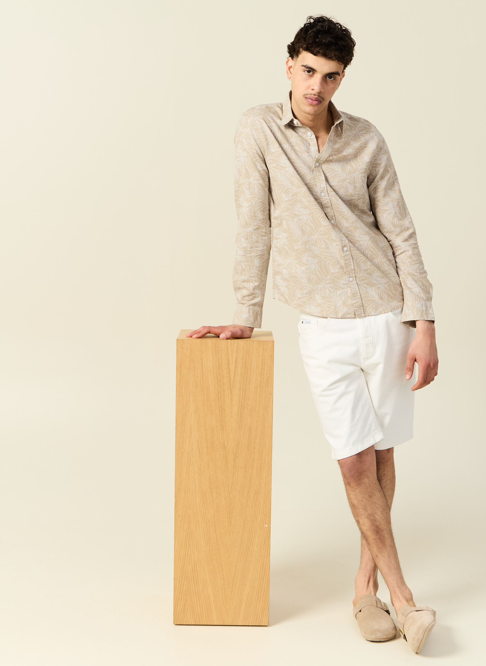 Chemises ESSLINAOP2H homme beige Bonobo Chemises ESSLINAOP2H homme beige Crème