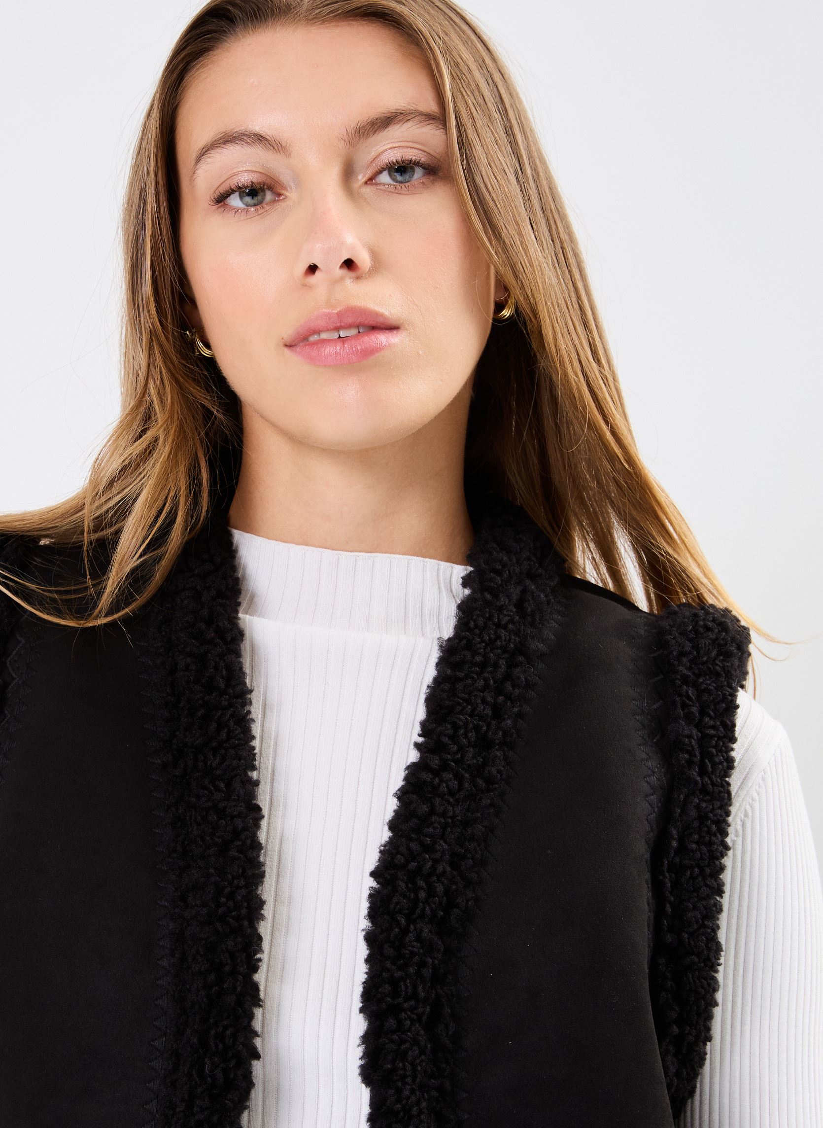 Vestes sans manches VBRODI femme noir Georgia Rose Vestes sans manches VBRODI femme noir BLACK BEAUTY