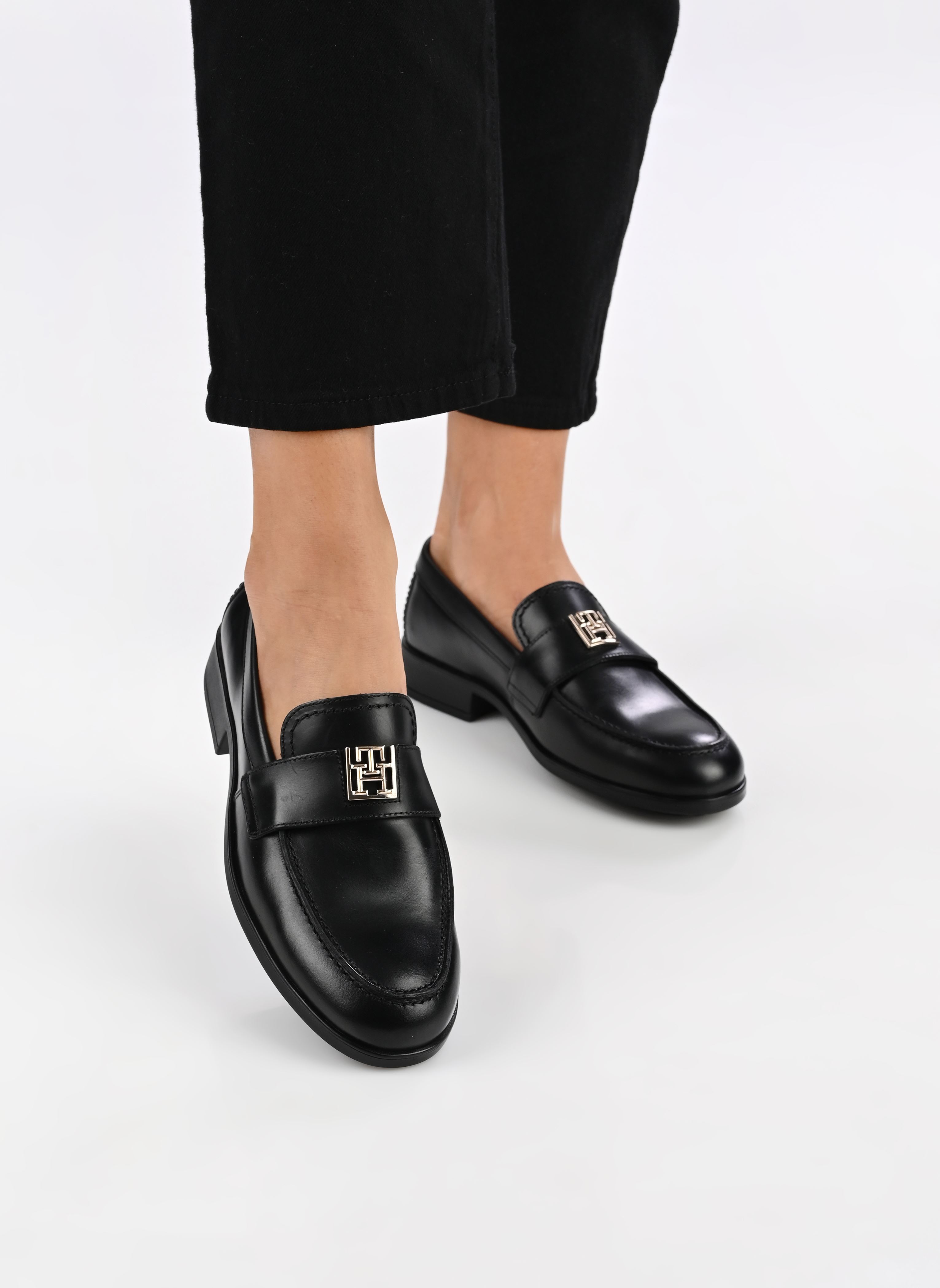 Mocassins TH LEATHER CLASSIC LOAFER femme noir Tommy Hilfiger Mocassins TH LEATHER CLASSIC LOAFER femme noir BLACK