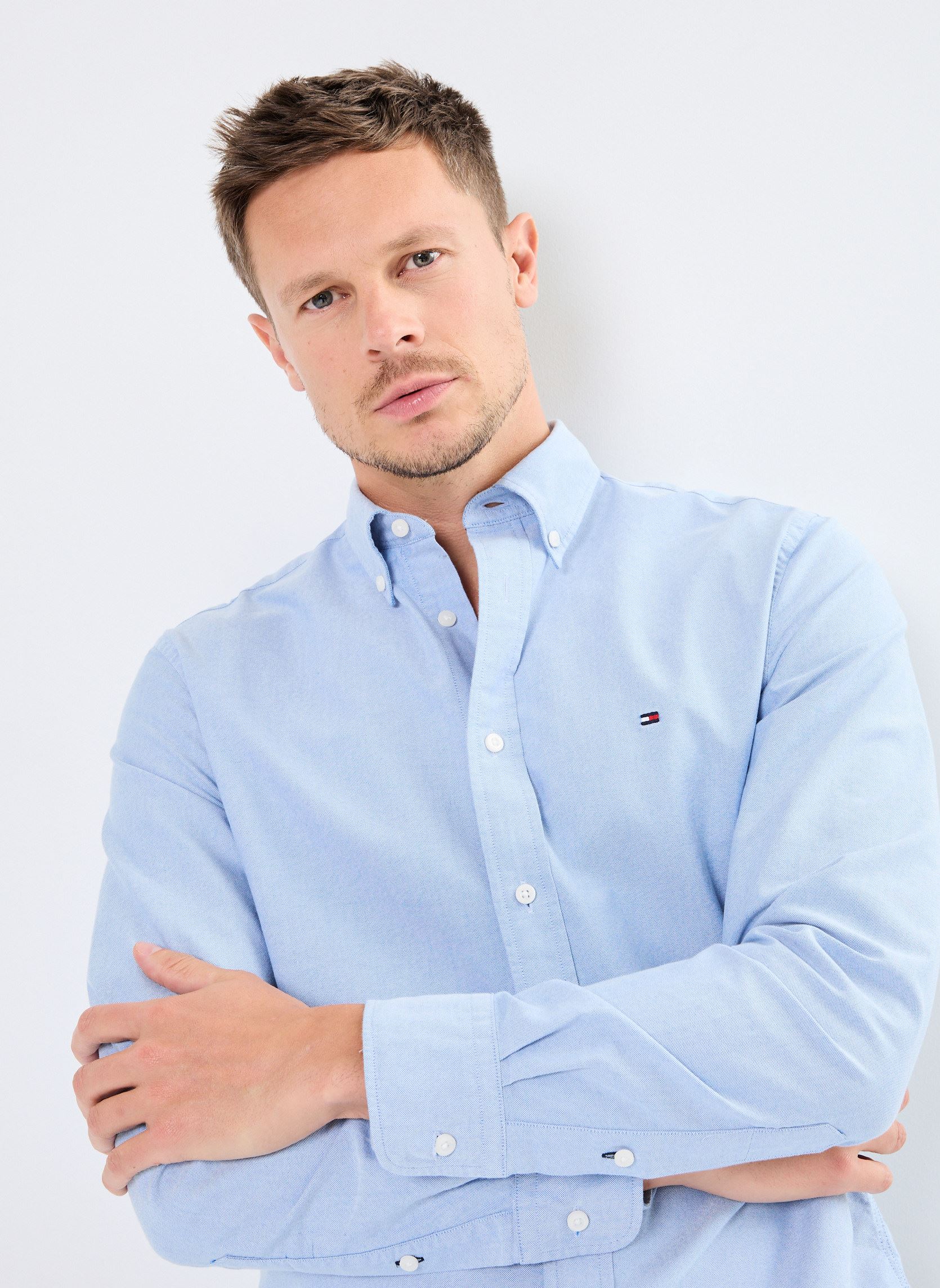 Chemises Solid Heritage Oxfor MW0MW35774 homme bleu Tommy Hilfiger Chemises Solid Heritage Oxfor MW0MW35774 homme bleu AEGEAN SEA