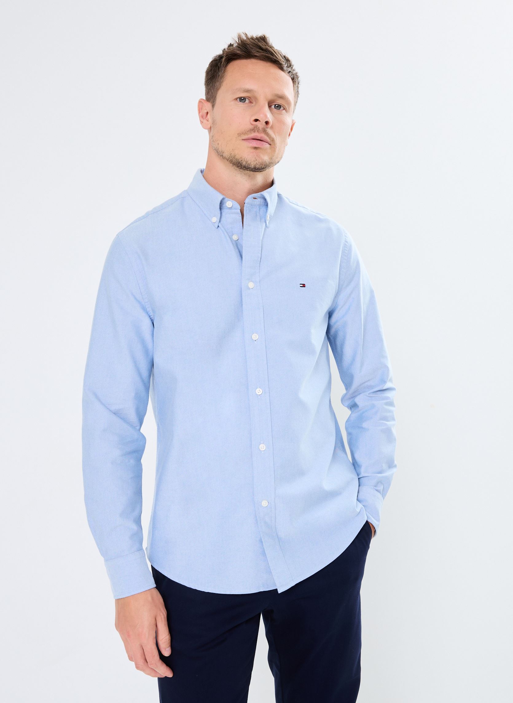 Chemises Solid Heritage Oxfor MW0MW35774 homme bleu Tommy Hilfiger Chemises Solid Heritage Oxfor MW0MW35774 homme bleu AEGEAN SEA