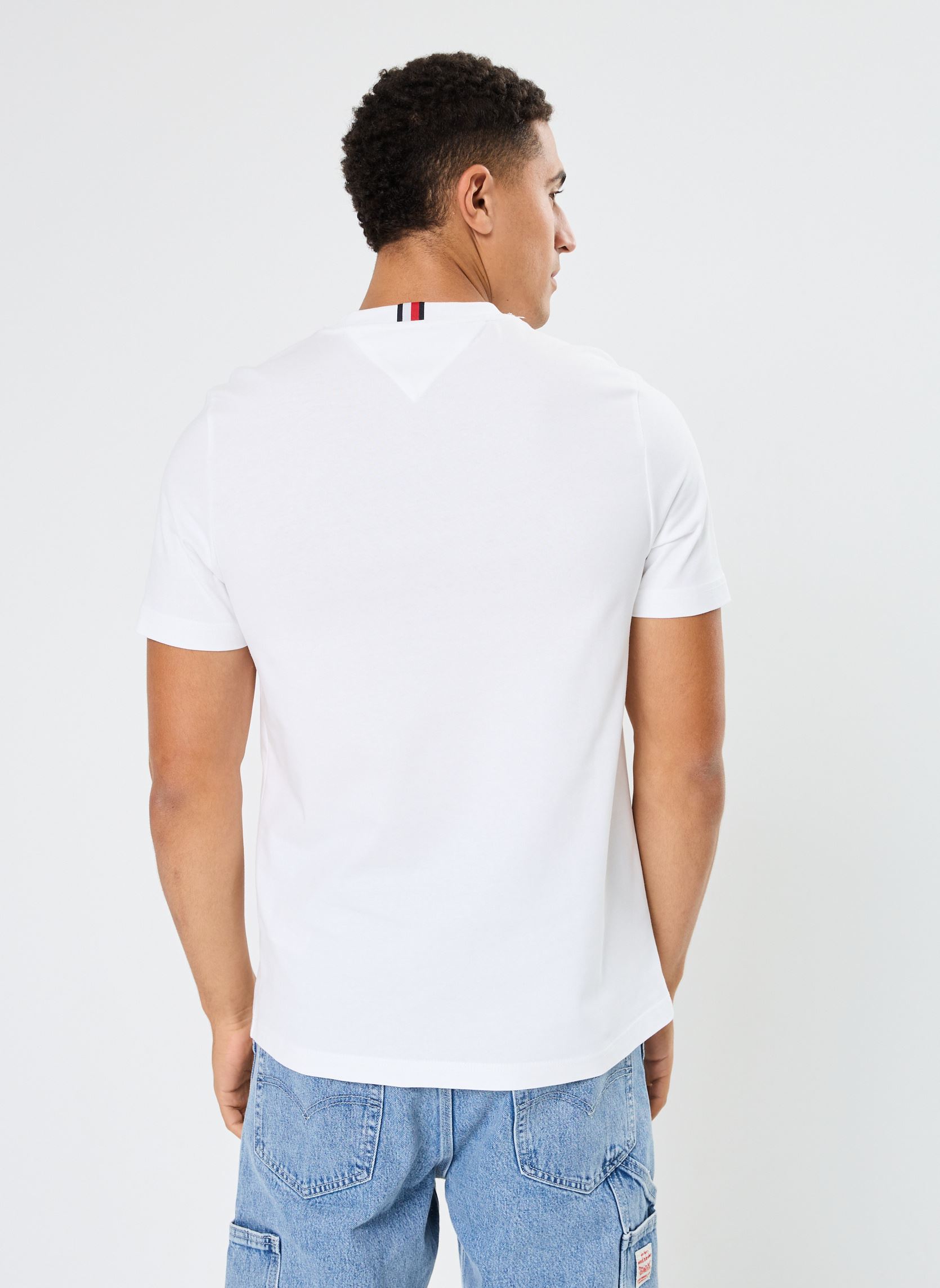 T-shirts met korte mouwen Grossgrain Flag Tee MW0MW35460 heren wit Tommy Hilfiger T-shirts met korte mouwen Grossgrain Flag Tee MW0MW35460 heren wit WHITE