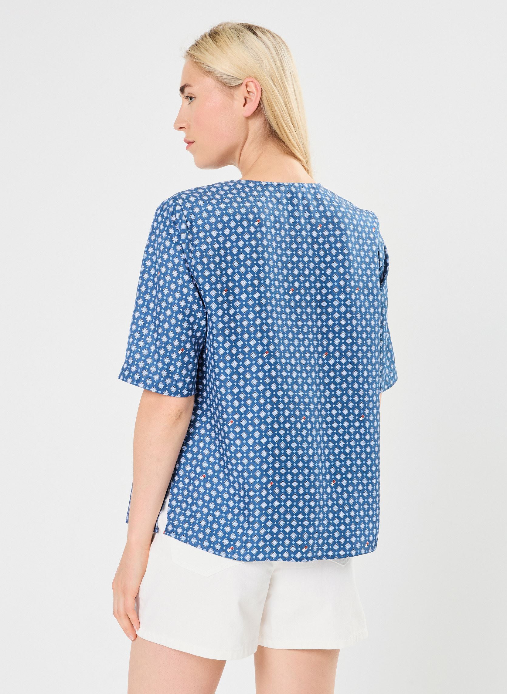 Blouses manches courtes Foulard Stp V-Neck S WW0WW42727 femme bleu Tommy Hilfiger Blouses manches courtes Foulard Stp V-Neck S WW0WW42727 femme bleu HERITAGE FOULARD/ FOSSIL BLUE