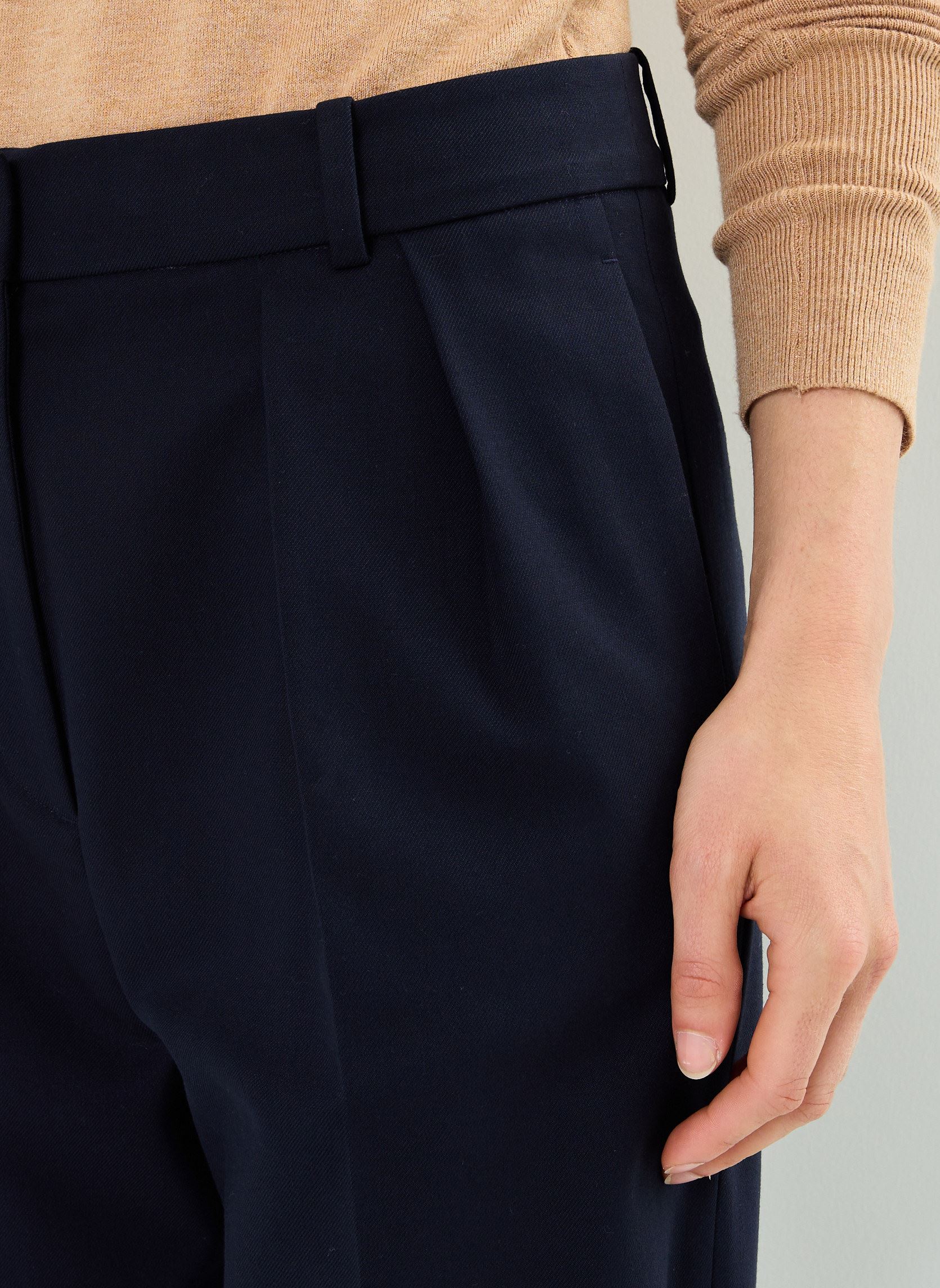 Pantalons de costume Core Relaxed Straigh WW0WW39725 femme bleu Tommy Hilfiger Pantalons de costume Core Relaxed Straigh WW0WW39725 femme bleu DESERT SKY