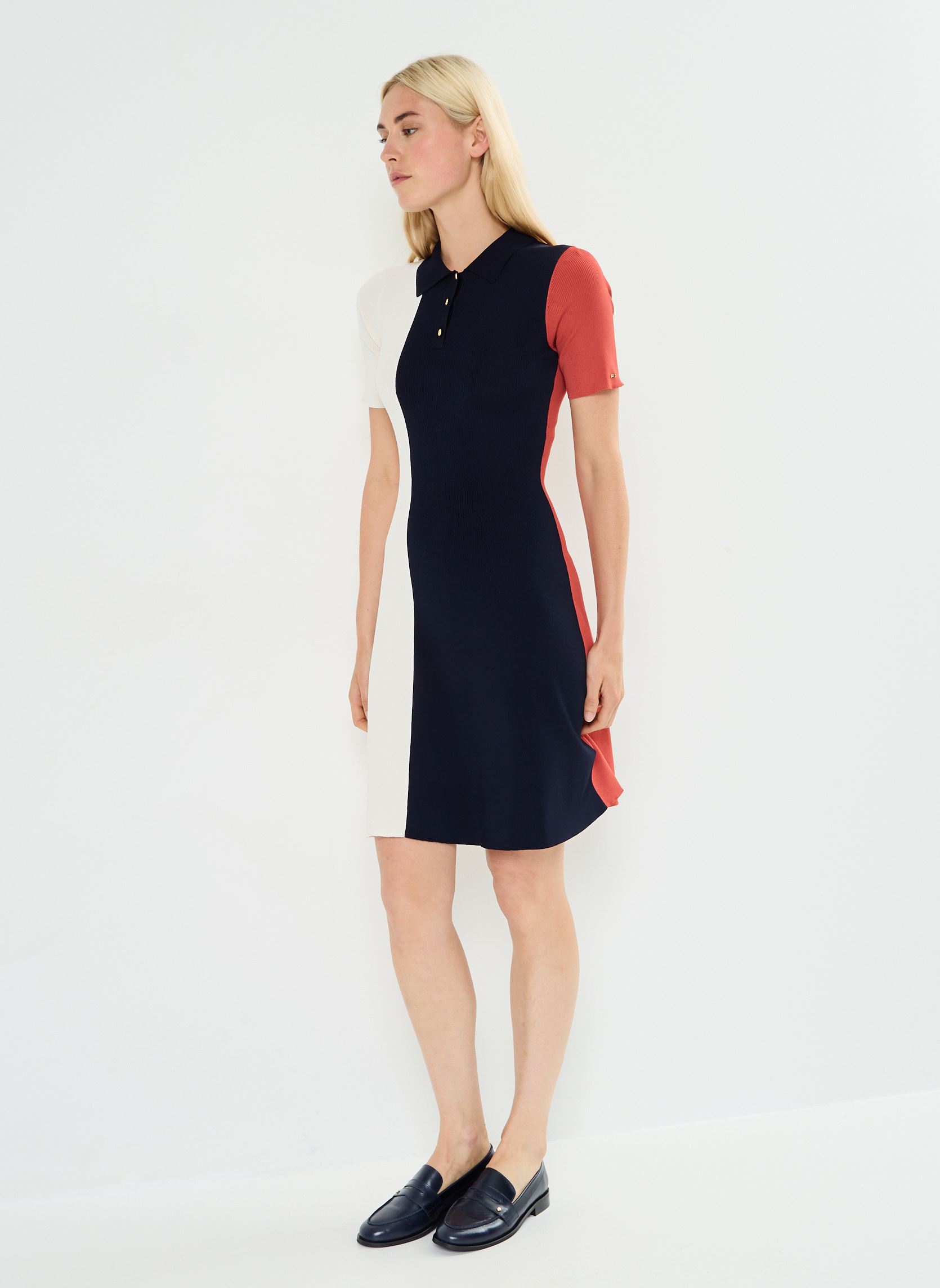 Robes Rib Stripes Polo Ss WW0WW42712 femme multicolore Tommy Hilfiger Robes Rib Stripes Polo Ss WW0WW42712 femme multicolore GLOBAL STP/ COLOR BLOCKED