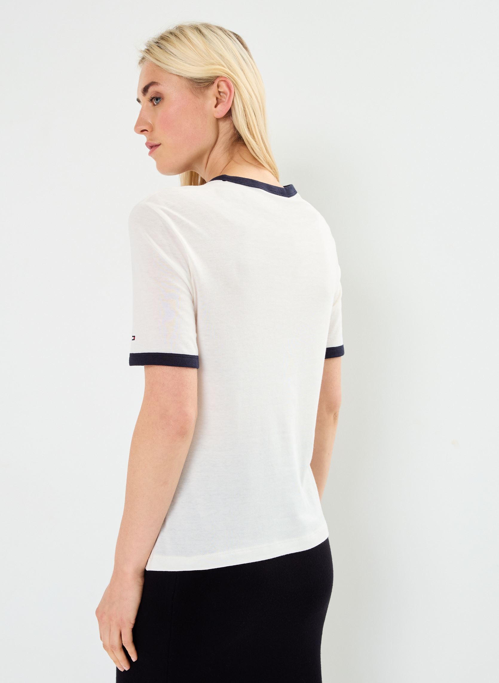 Kurzarm-T-Shirts Reg Varsity Ringer C WW0WW42585 damen weiß Tommy Hilfiger Kurzarm-T-Shirts Reg Varsity Ringer C WW0WW42585 damen weiß ANCIENT WHITE