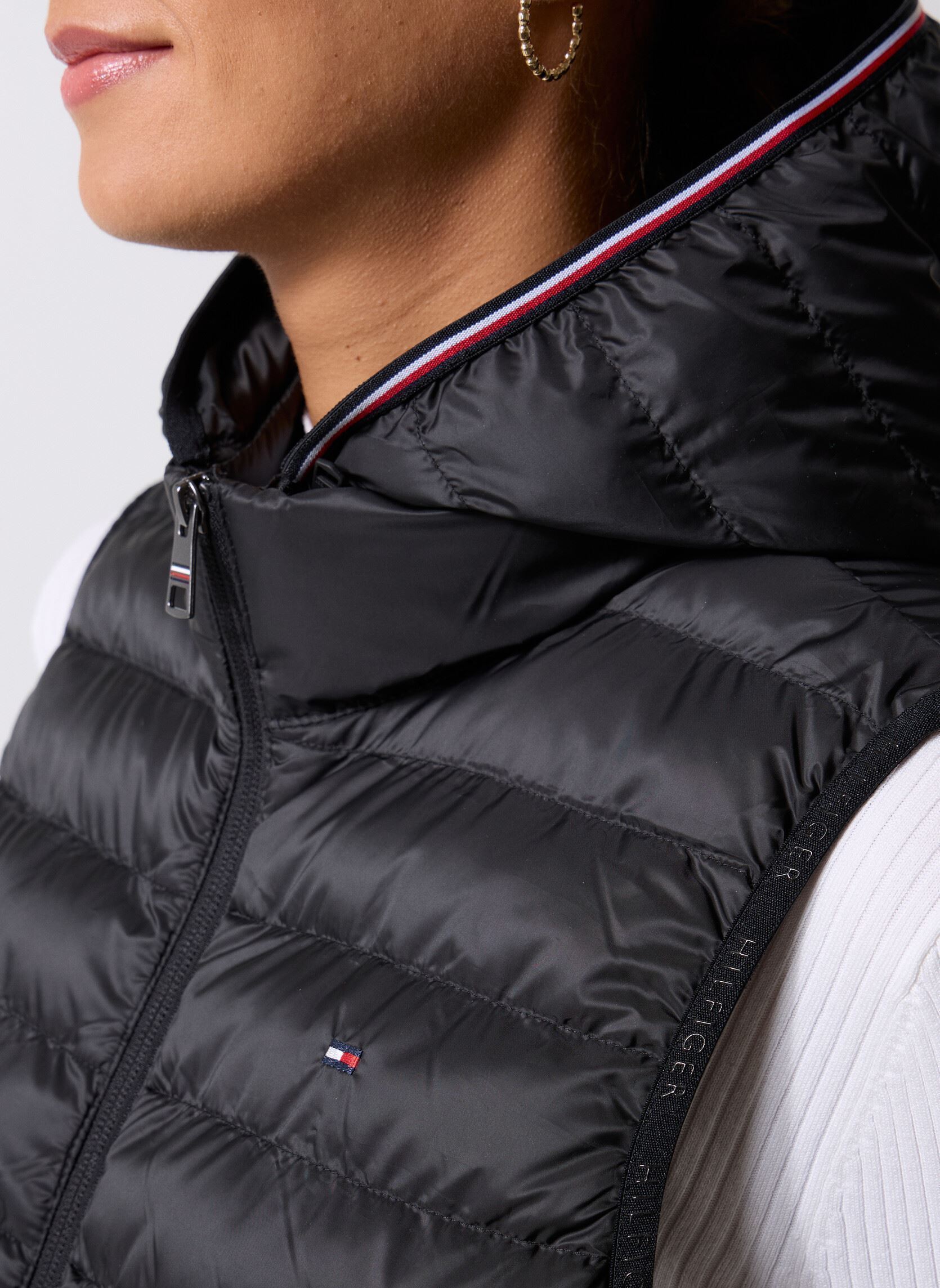 Doudounes sans manches Lw Padded Global Str WW0WW42051 femme noir Tommy Hilfiger Doudounes sans manches Lw Padded Global Str WW0WW42051 femme noir Black