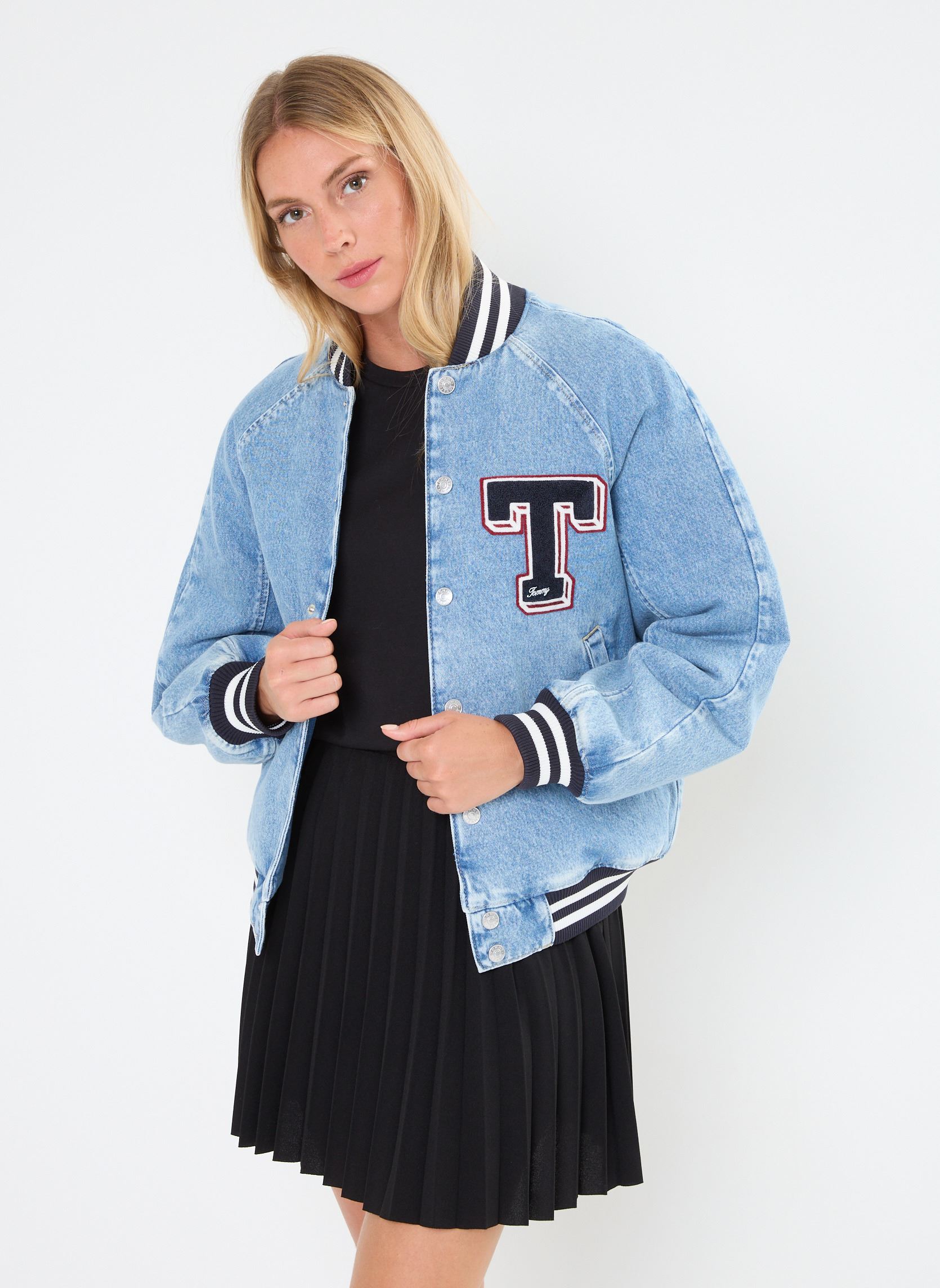 Vêtements Tommy Jeans Letterman Jack DW0DW18202 pour Accessoires
