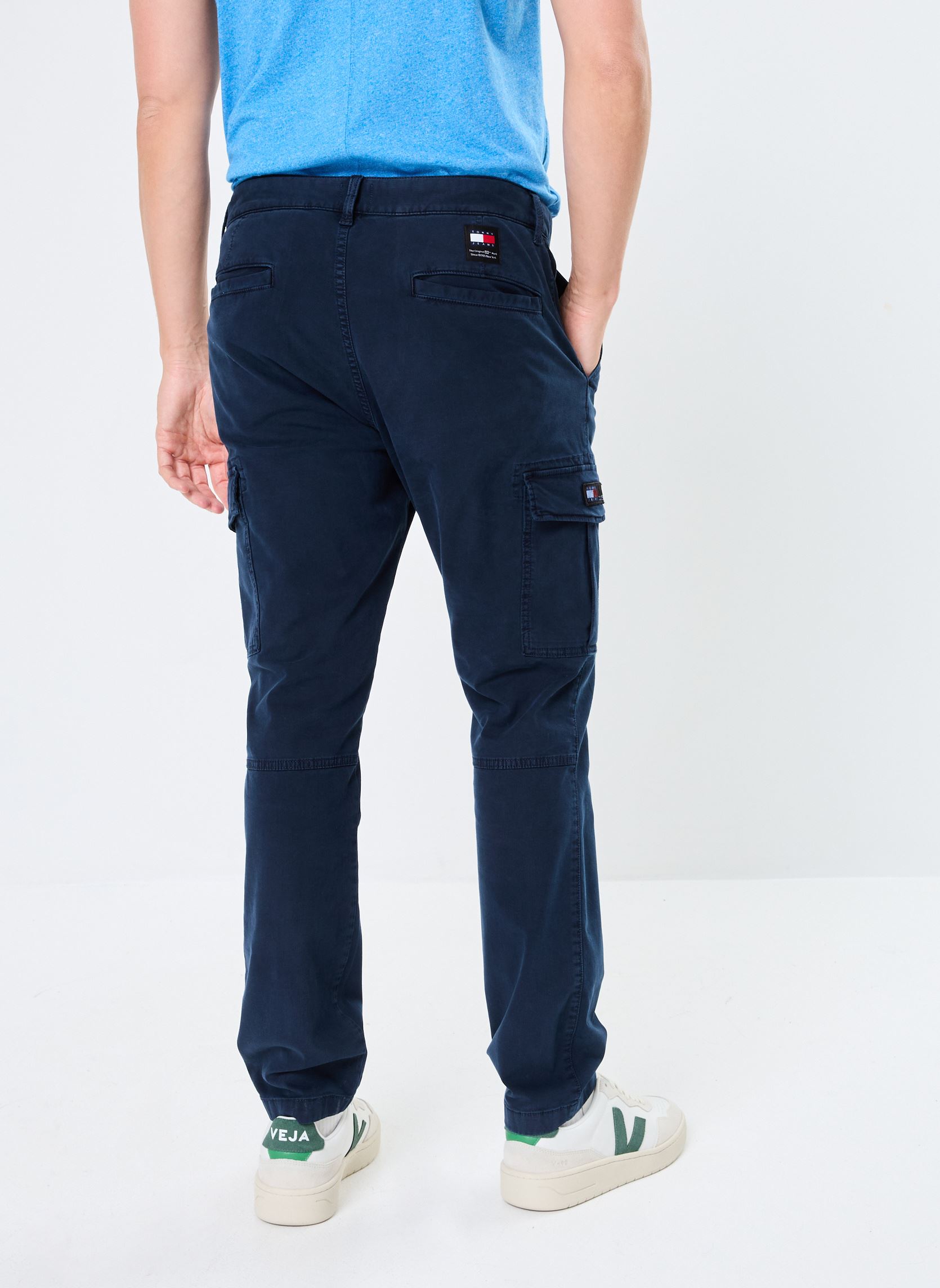 Pantalons chino Tjm Austin Lightweig Dm0Dm19489 homme bleu Tommy Jeans Pantalons chino Tjm Austin Lightweig Dm0Dm19489 homme bleu DARK NIGHT NAVY