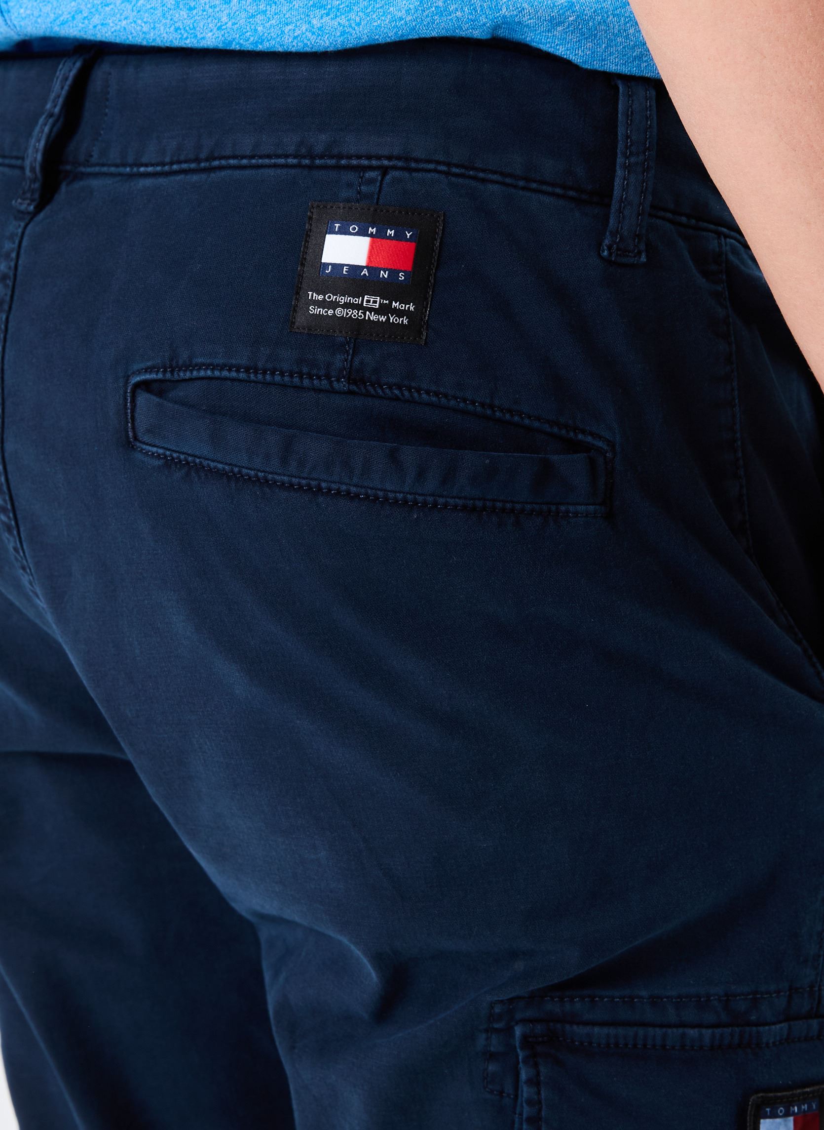 Pantalons chino Tjm Austin Lightweig Dm0Dm19489 homme bleu Tommy Jeans Pantalons chino Tjm Austin Lightweig Dm0Dm19489 homme bleu DARK NIGHT NAVY