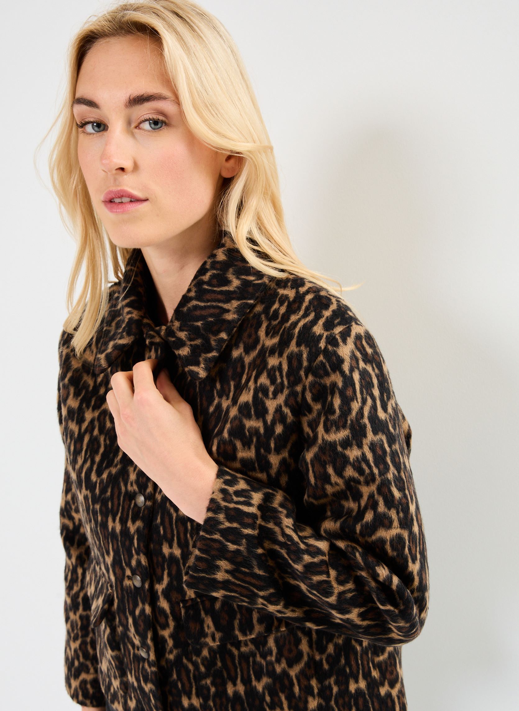 Vestes GUEPARD léopard femme beige Georgia Rose Vestes GUEPARD léopard femme beige BEIGE