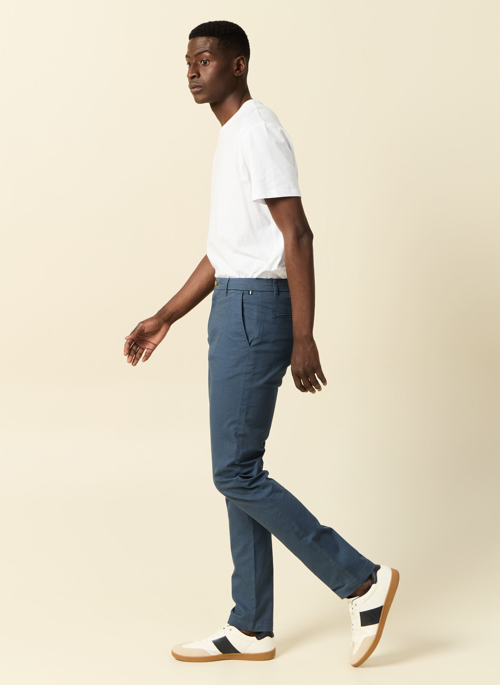 Pantalons droits SADAOCHIN2H homme bleu Bonobo Pantalons droits SADAOCHIN2H homme bleu Bleu