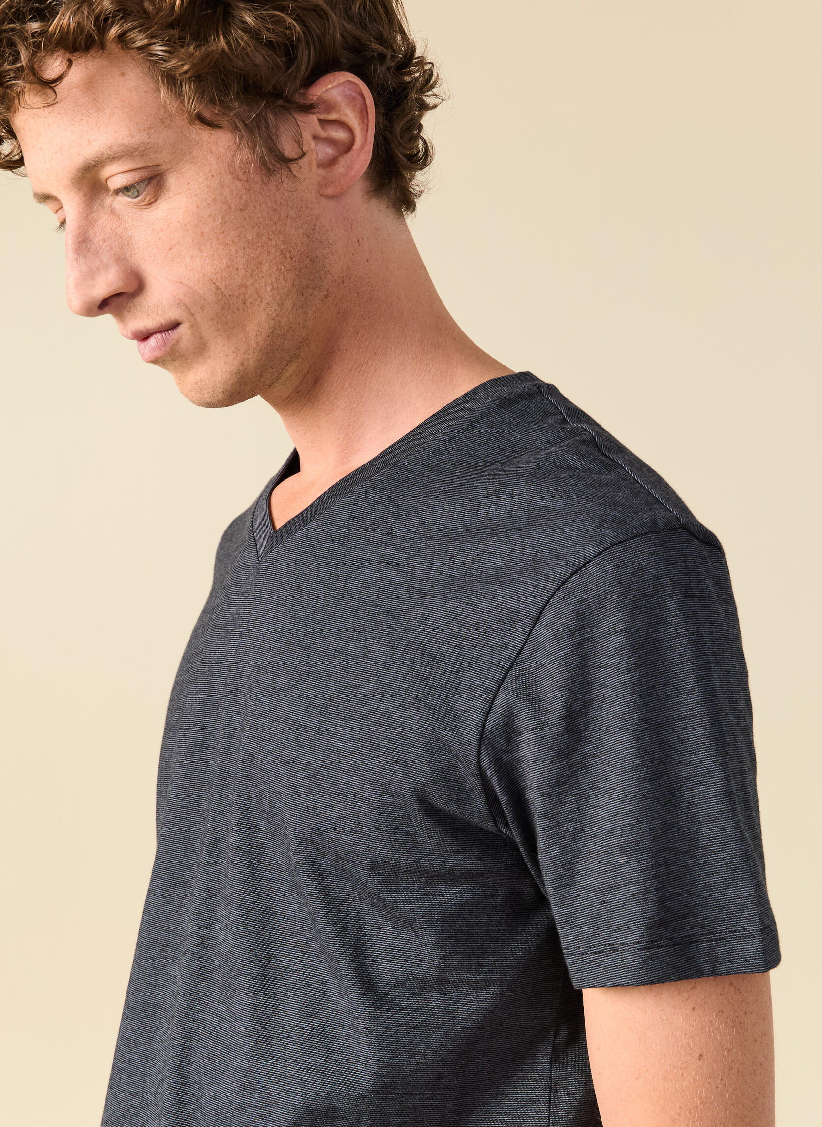 Tee-shirts NEWBLVH homme bleu Bonobo Tee-shirts NEWBLVH homme bleu Bleu foncé