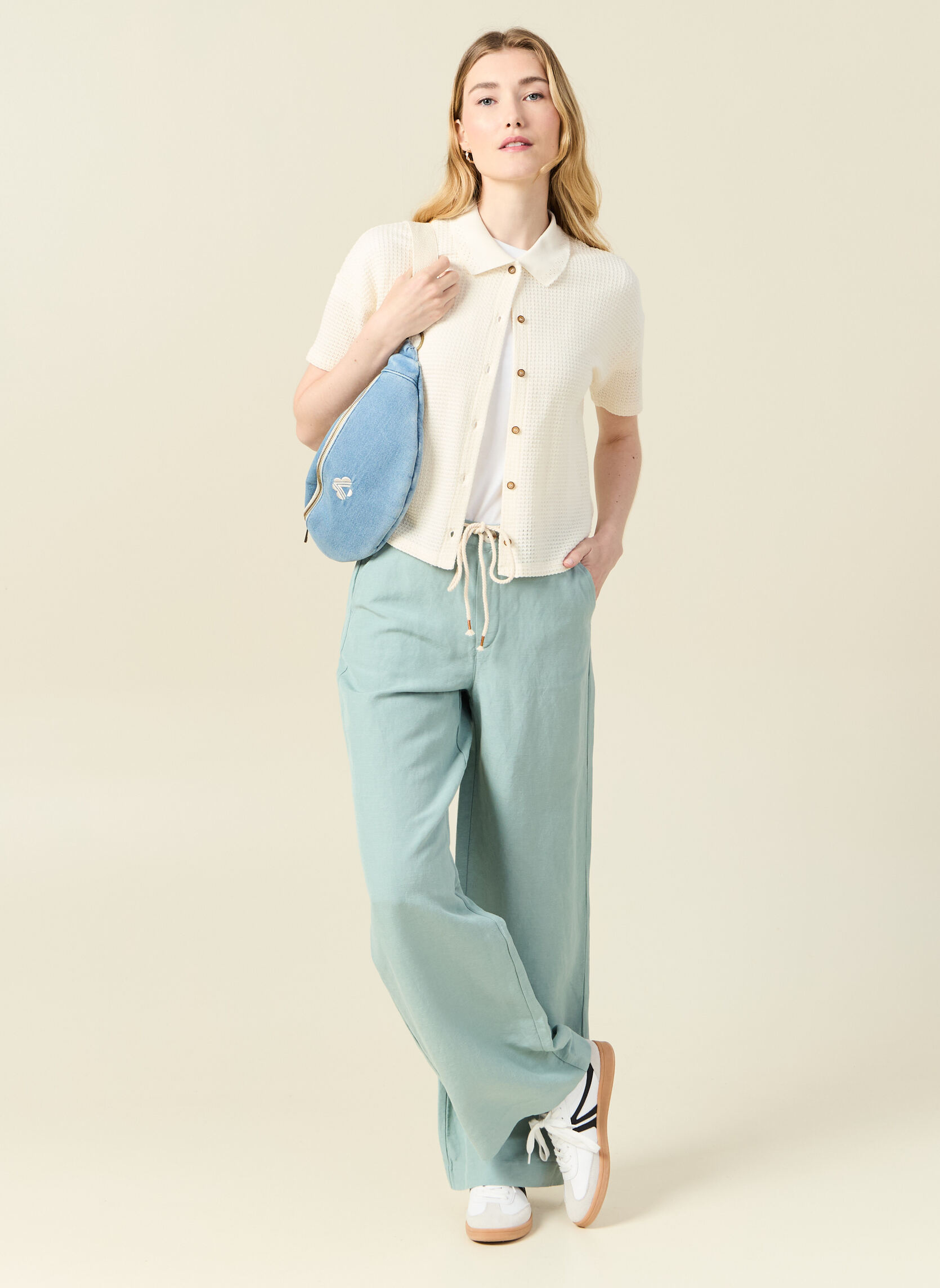 Pantalons droit LARGNEWLINF femme vert Bonobo Pantalons droit LARGNEWLINF femme vert Vert pastel