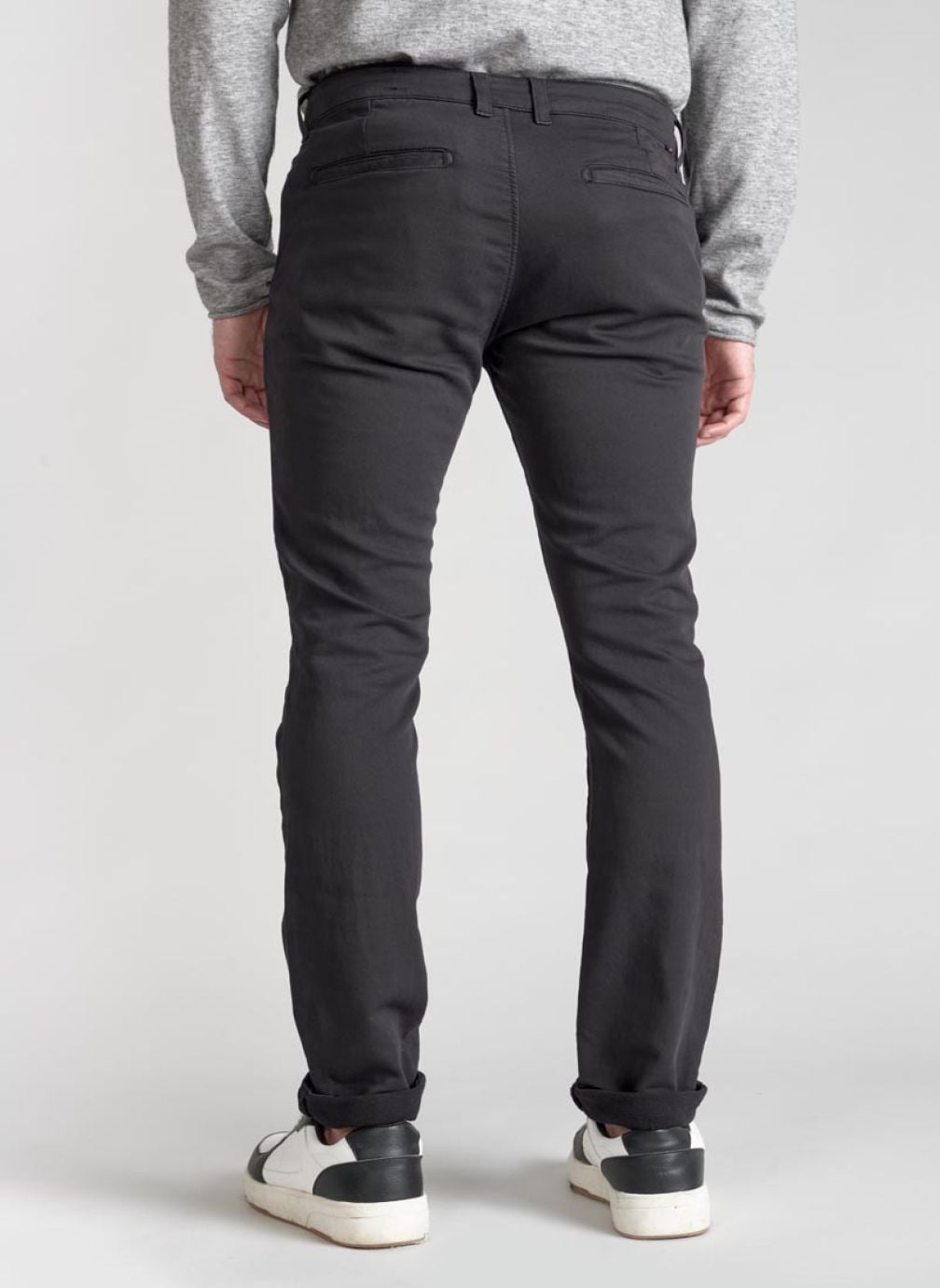 Pantalons droits Pantalon slim JOGG Black homme noir Le temps des cerises Pantalons droits Pantalon slim JOGG Black homme noir Noir
