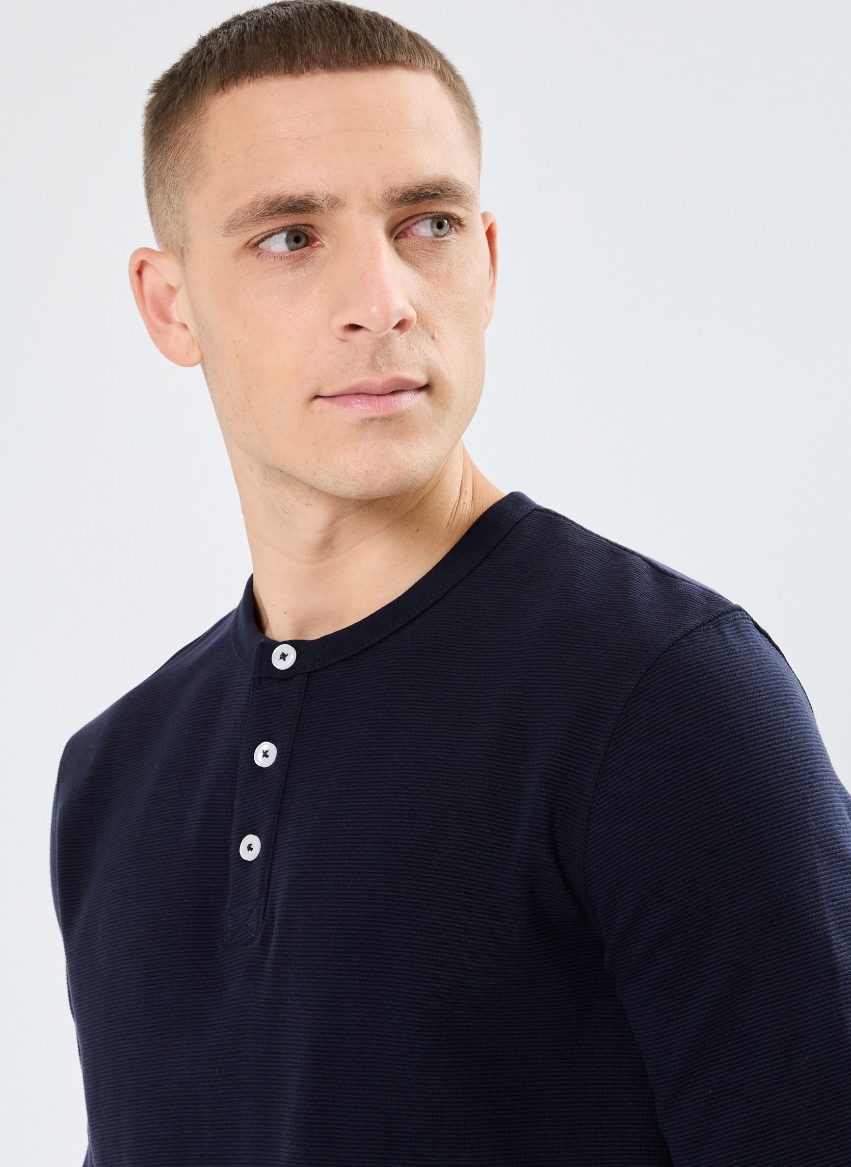 Tee-shirts manches longues LEO2 homme bleu Marvin&Co Tee-shirts manches longues LEO2 homme bleu Sky captain