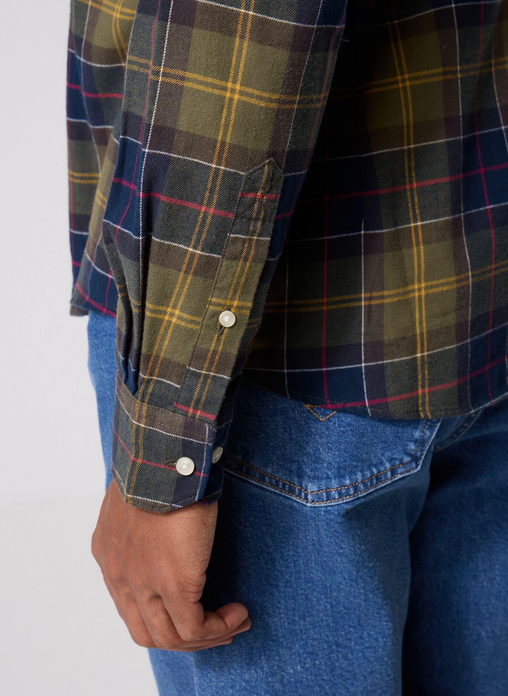 Chemises Fortrose tailored tartan shirt homme vert Barbour Chemises Fortrose tailored tartan shirt homme vert CLASSIC TARTAN