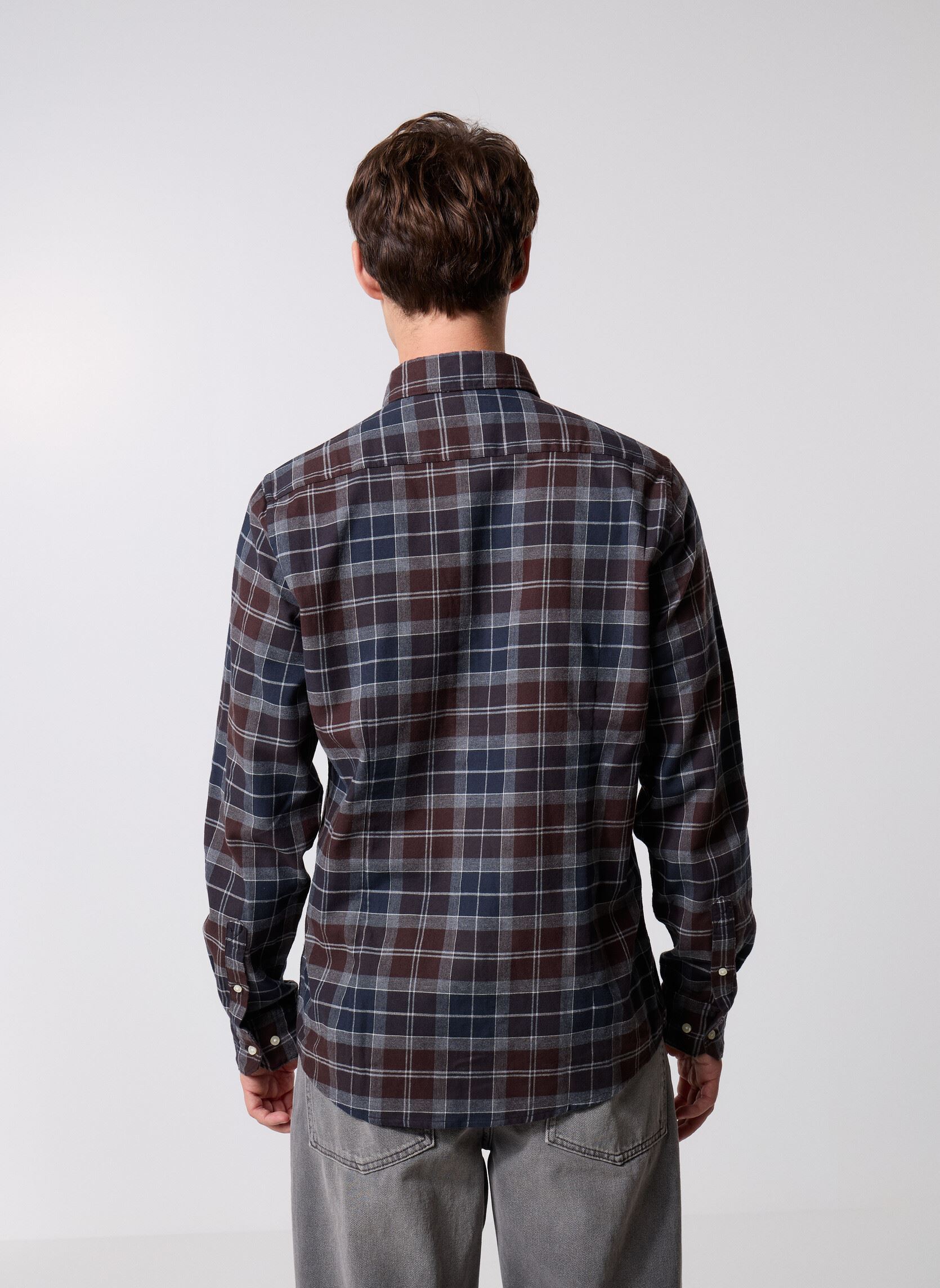 Chemises Fortrose tailored tartan shirt homme multicolore Barbour Chemises Fortrose tailored tartan shirt homme multicolore MIDNIGHT OAK TARTAN