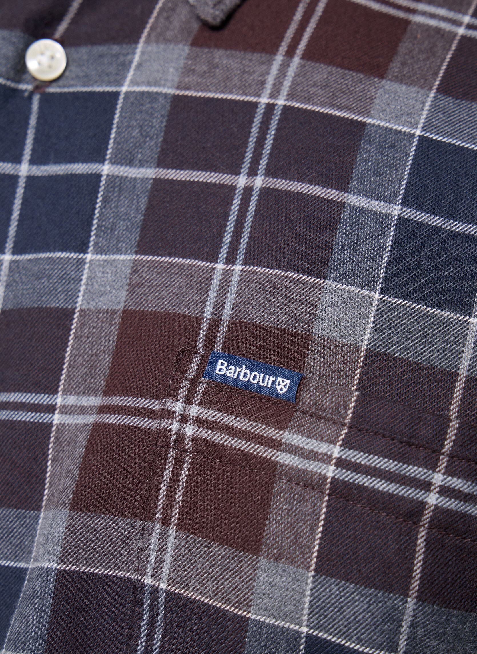 Chemises Fortrose tailored tartan shirt homme multicolore Barbour Chemises Fortrose tailored tartan shirt homme multicolore MIDNIGHT OAK TARTAN