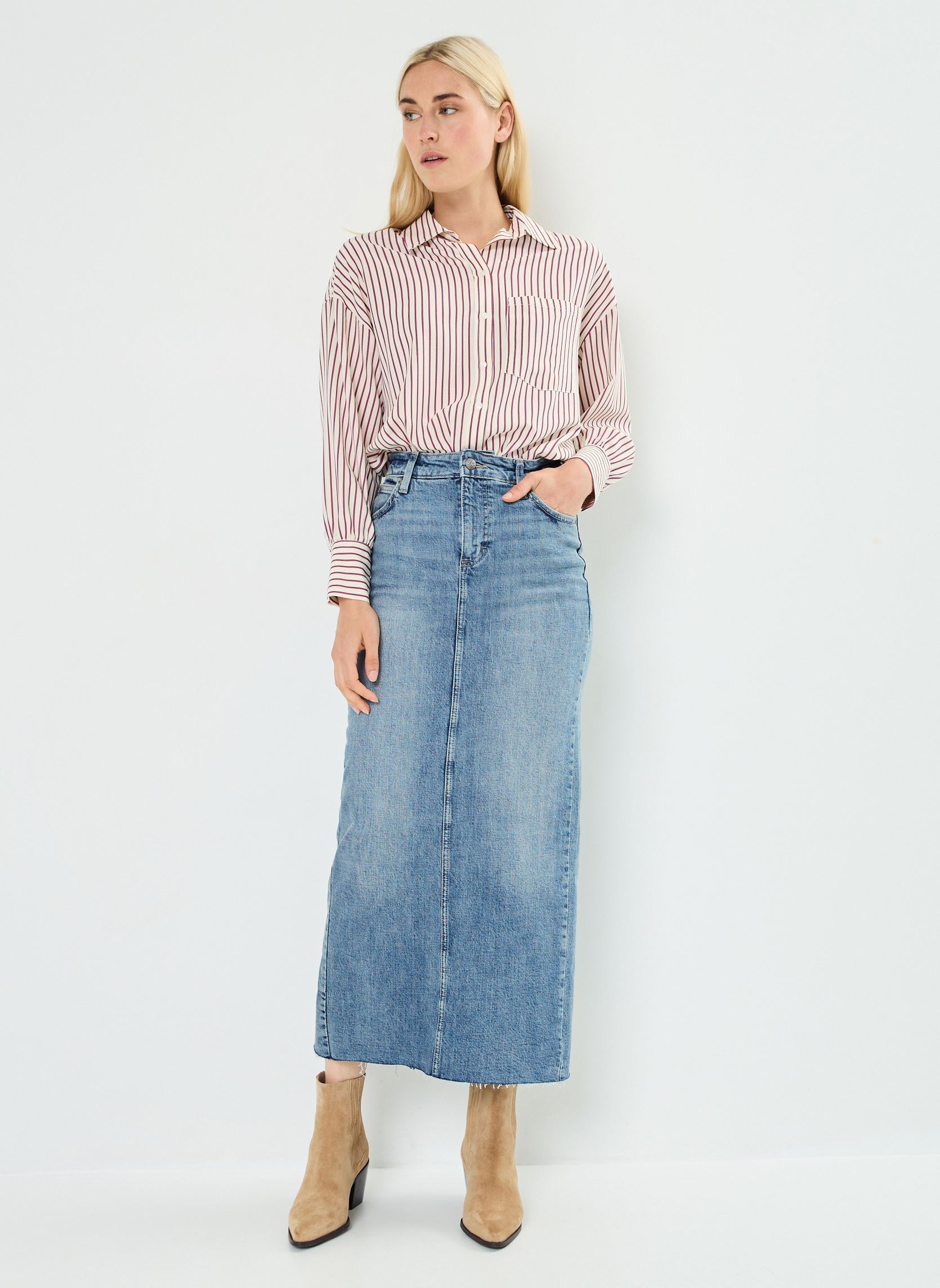Lange rokken BACK SLIT MAXI SKIRT dames blauw Lee Lange rokken BACK SLIT MAXI SKIRT dames blauw SET FREE