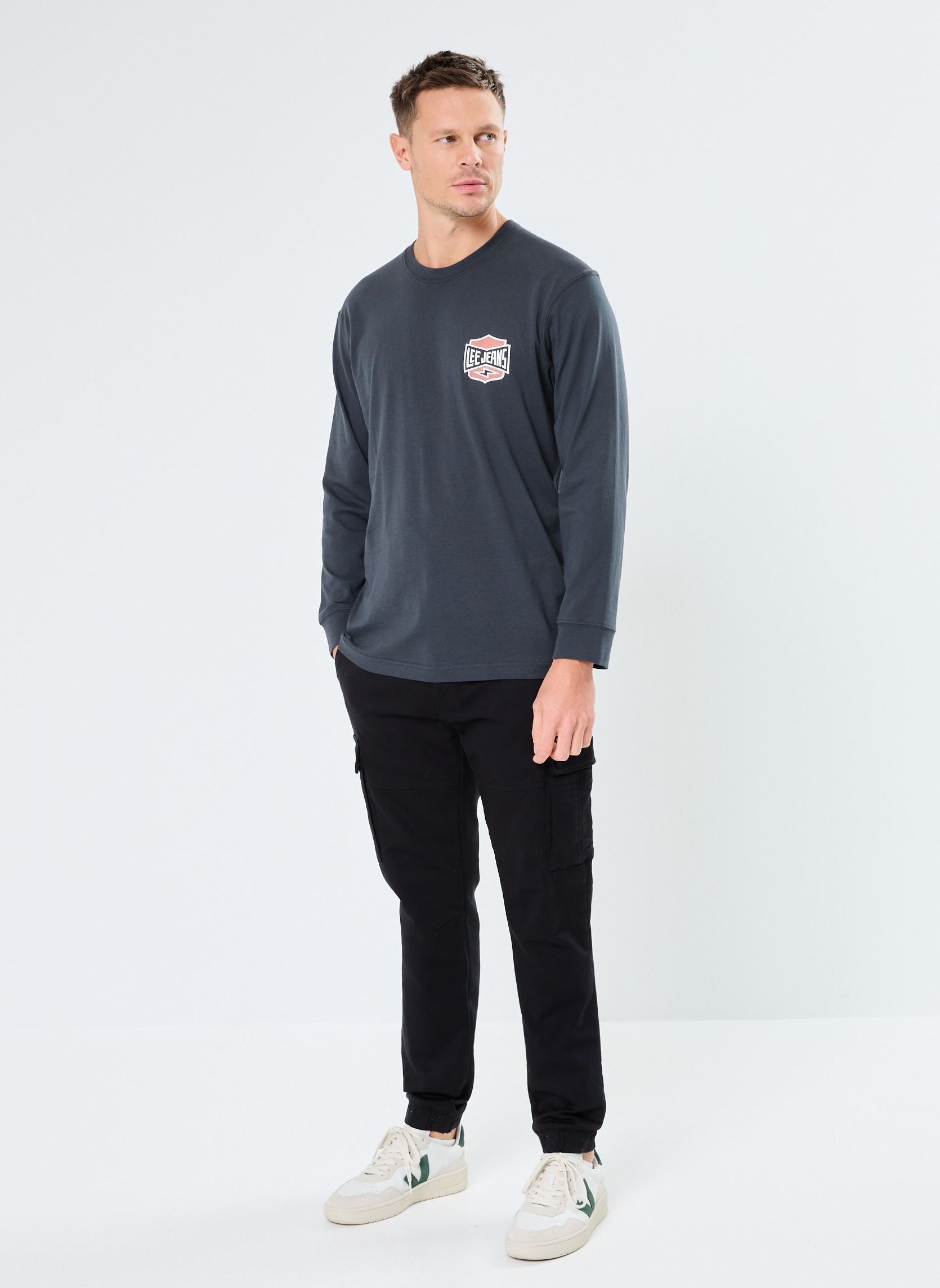 Tee-shirts manches longues LS ESS SEASONAL TEE homme noir Lee Tee-shirts manches longues LS ESS SEASONAL TEE homme noir WASHED BLACK