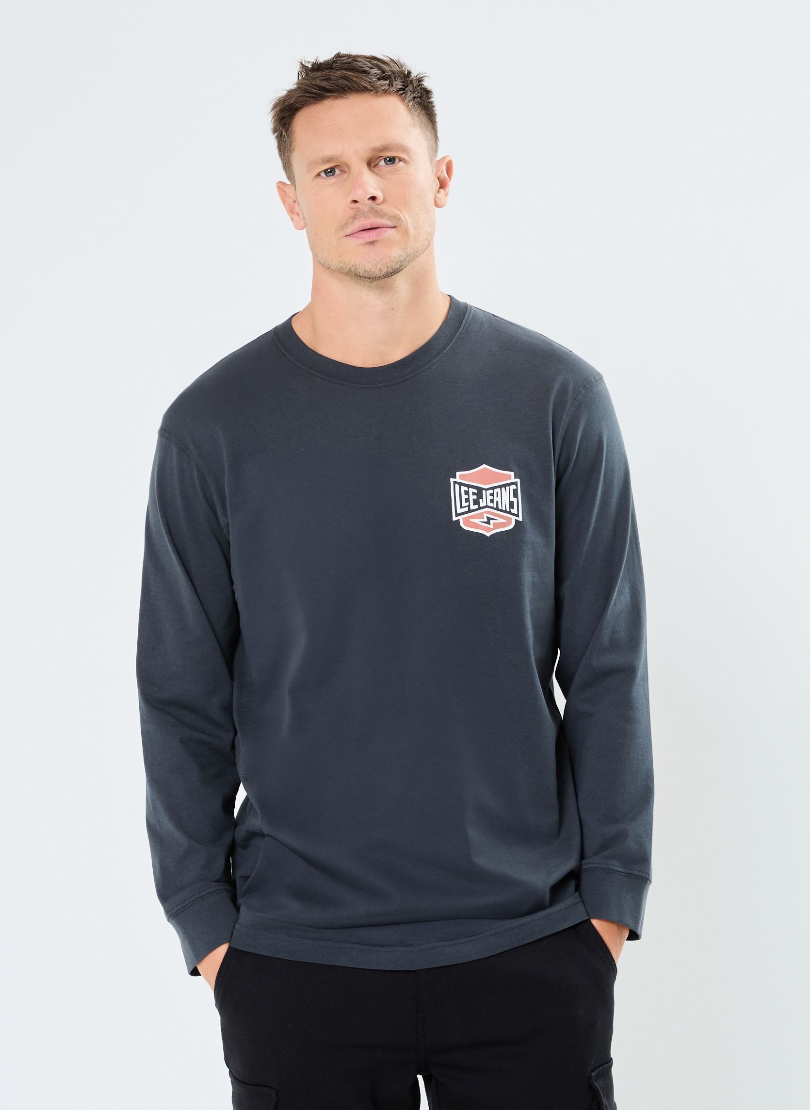 Tee-shirts manches longues LS ESS SEASONAL TEE homme noir Lee Tee-shirts manches longues LS ESS SEASONAL TEE homme noir WASHED BLACK