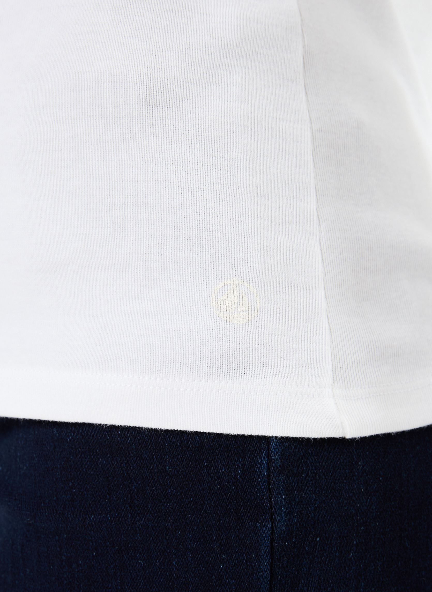 Tee-shirts manches longues T-shirt l'iconique manches longues col r femme blanc Petit Bateau Tee-shirts manches longues T-shirt l'iconique manches longues col r femme blanc ECUME